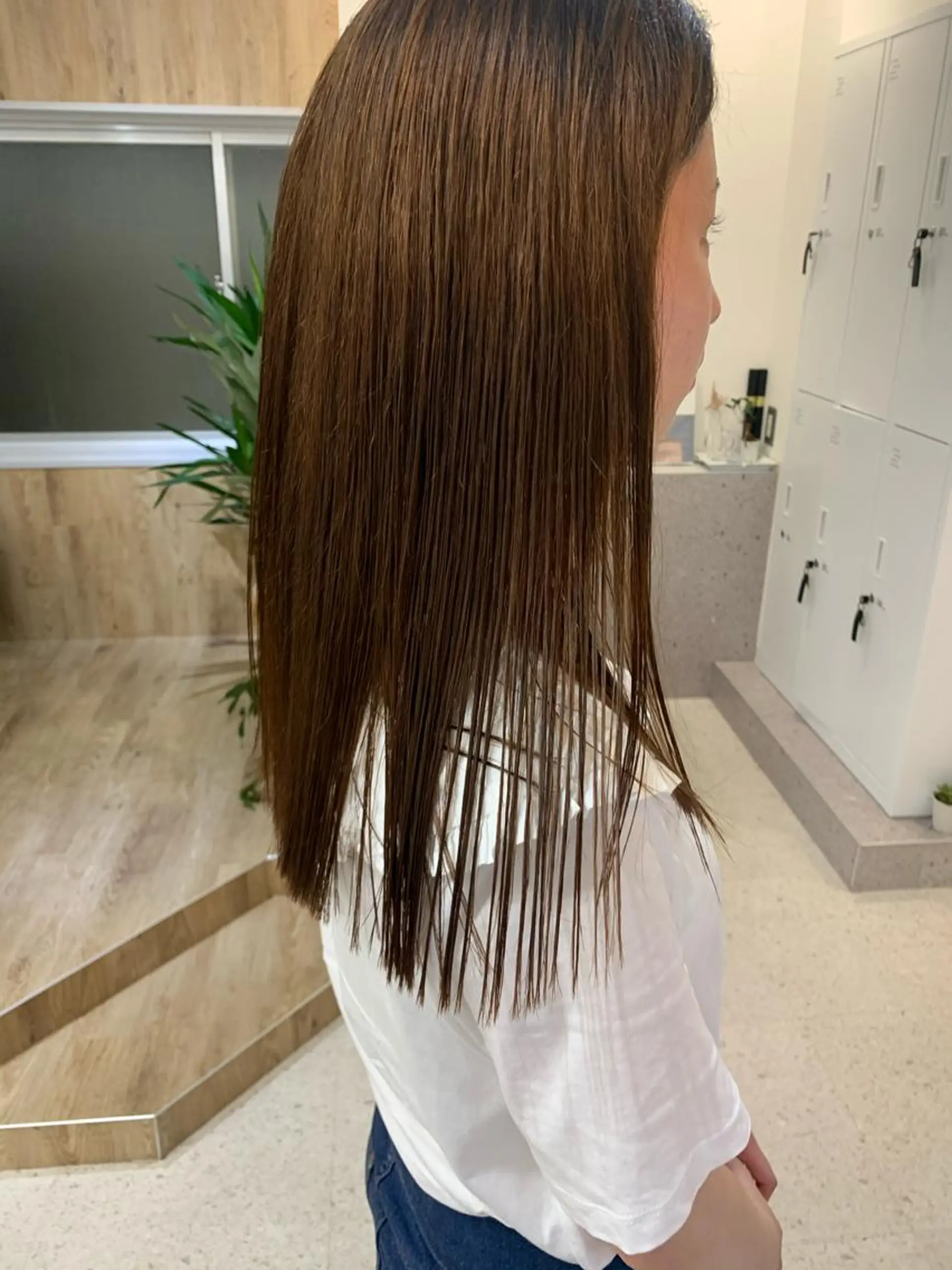 セミロング カラー MARU パーマ/レイヤーのヘアスタイル