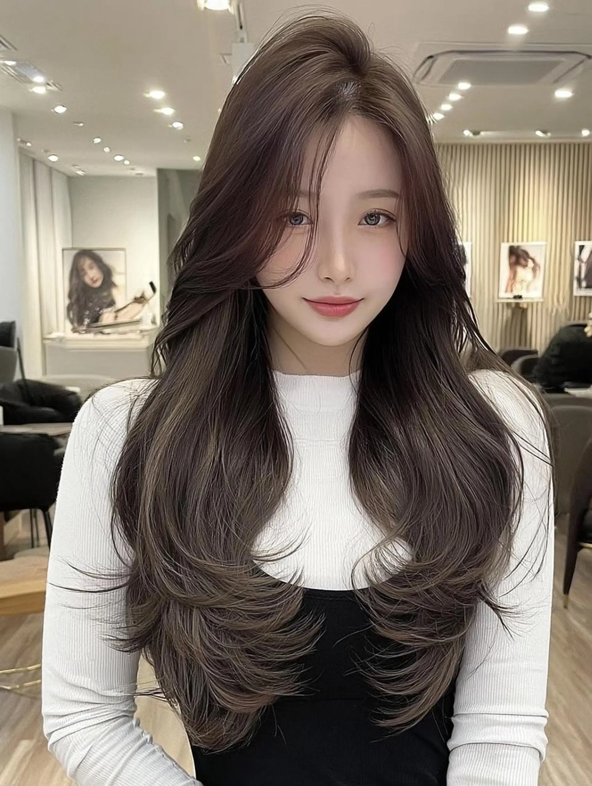 ロング カラー カット ヘアカラー FOCUS JAPANのヘアスタイル