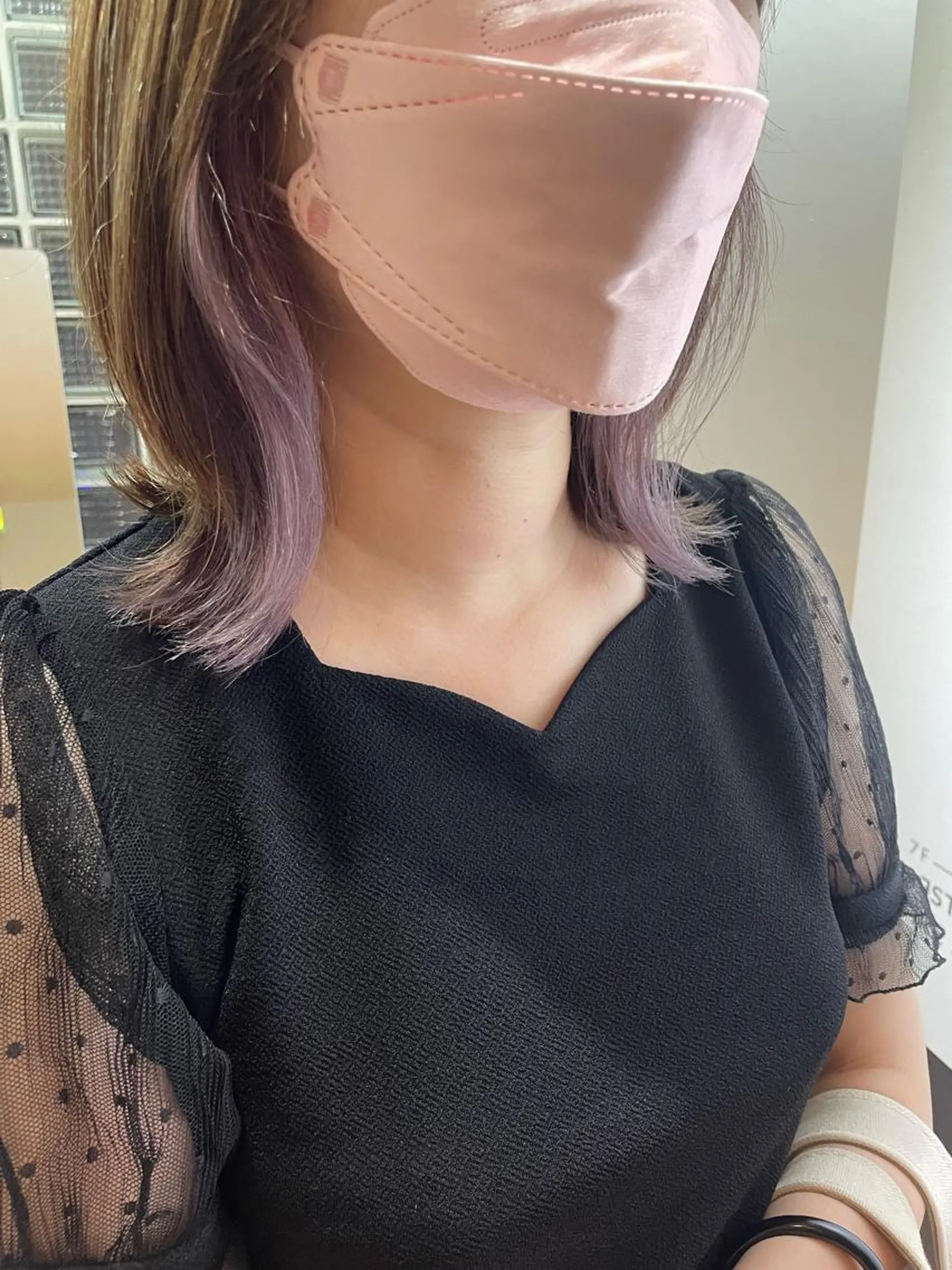 ミディアム カラー イヤリングカラー ラベンダーカラー ショート/脱白髪染め ☆宇﨑悠実のヘアスタイル