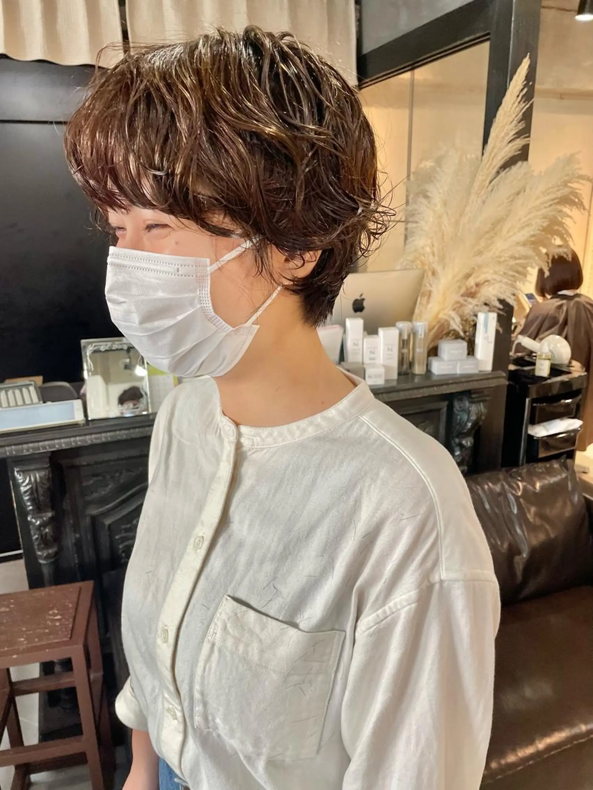 ショート パーマ ショートヘア カット パーマ トリートメント kvell by urban.所属・ショート・ボブ ・ウルフ✂︎IMAIのヘアスタイル