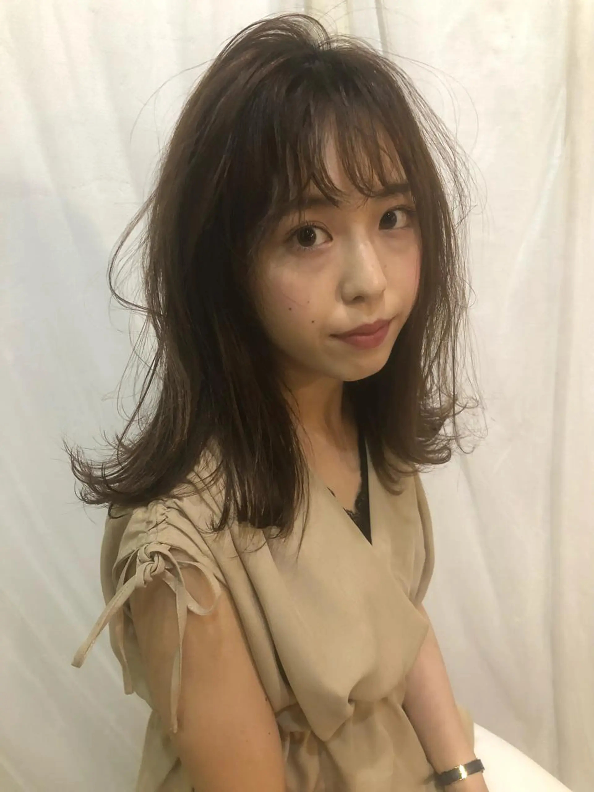 ミディアム eins.hair所属・過去一の柔髪ヘア 🌿einshairのヘアスタイル