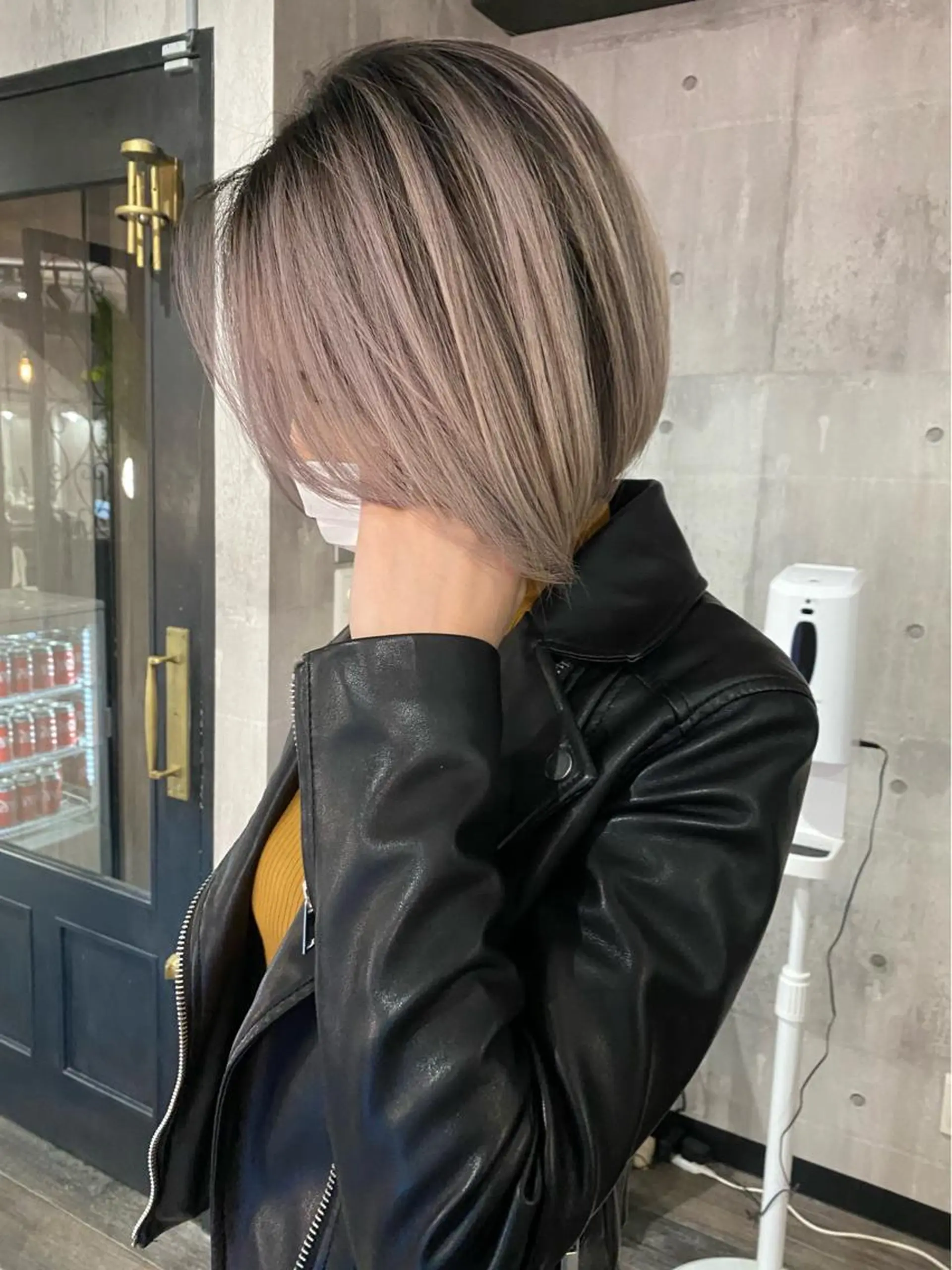 ショート Mika XELVEのヘアスタイル