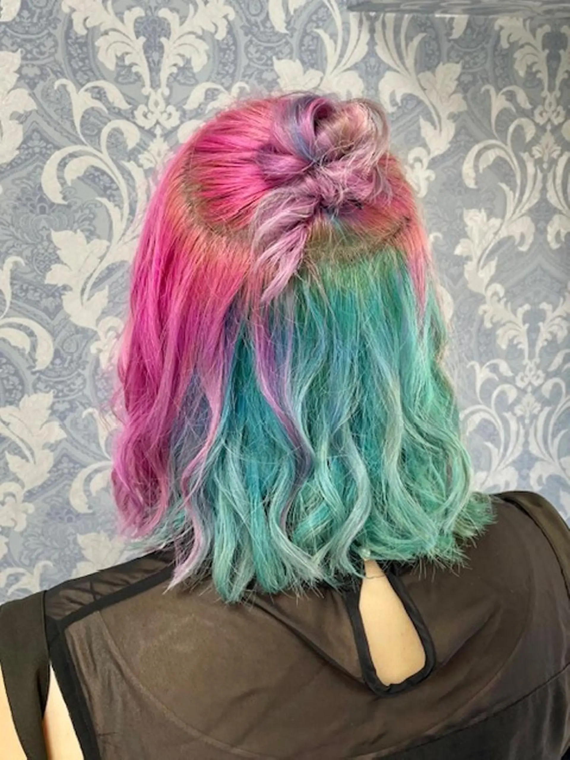 ヘアアレンジ お団子ヘア shizuka 👸ヘアセット✨のヘアスタイル