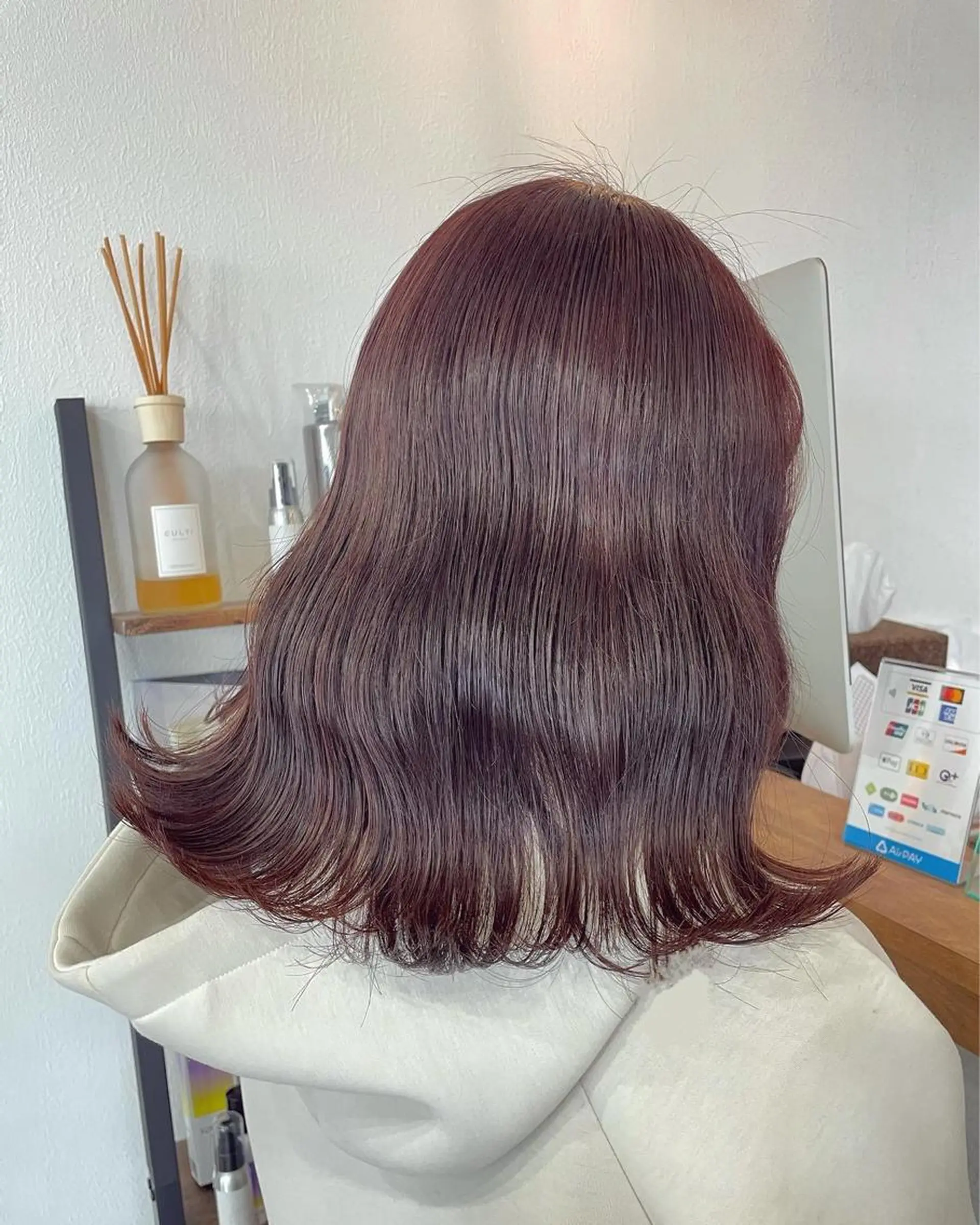 ミディアム カラー ピンクカラー ピンクパープル パープルカラー カラーモデル募集 吉原佳穂💗のヘアスタイル