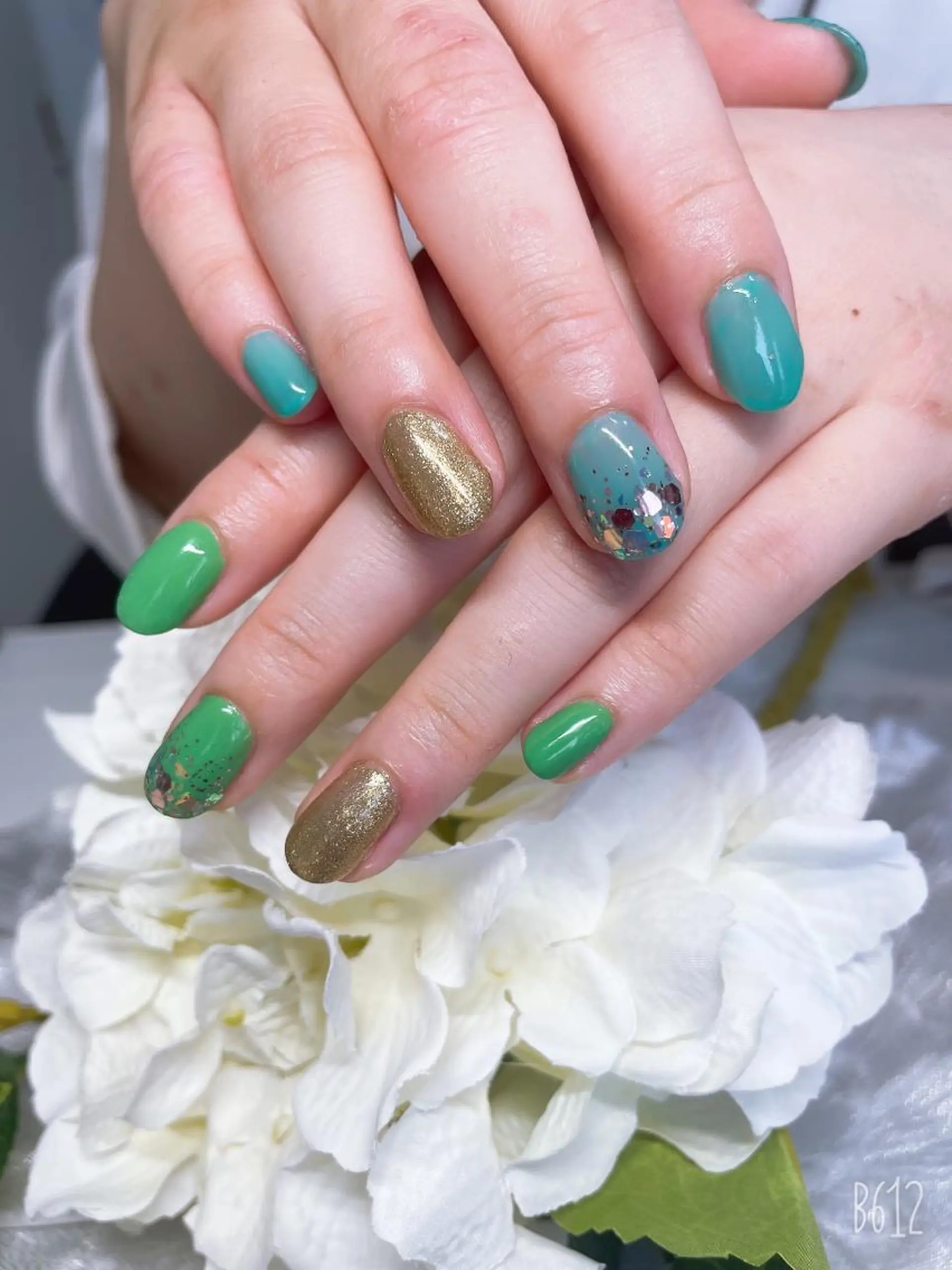 ネイル ラメ(グリッター) ワンカラーネイル ハンドネイル 遠藤 唯菜のネイルデザイン