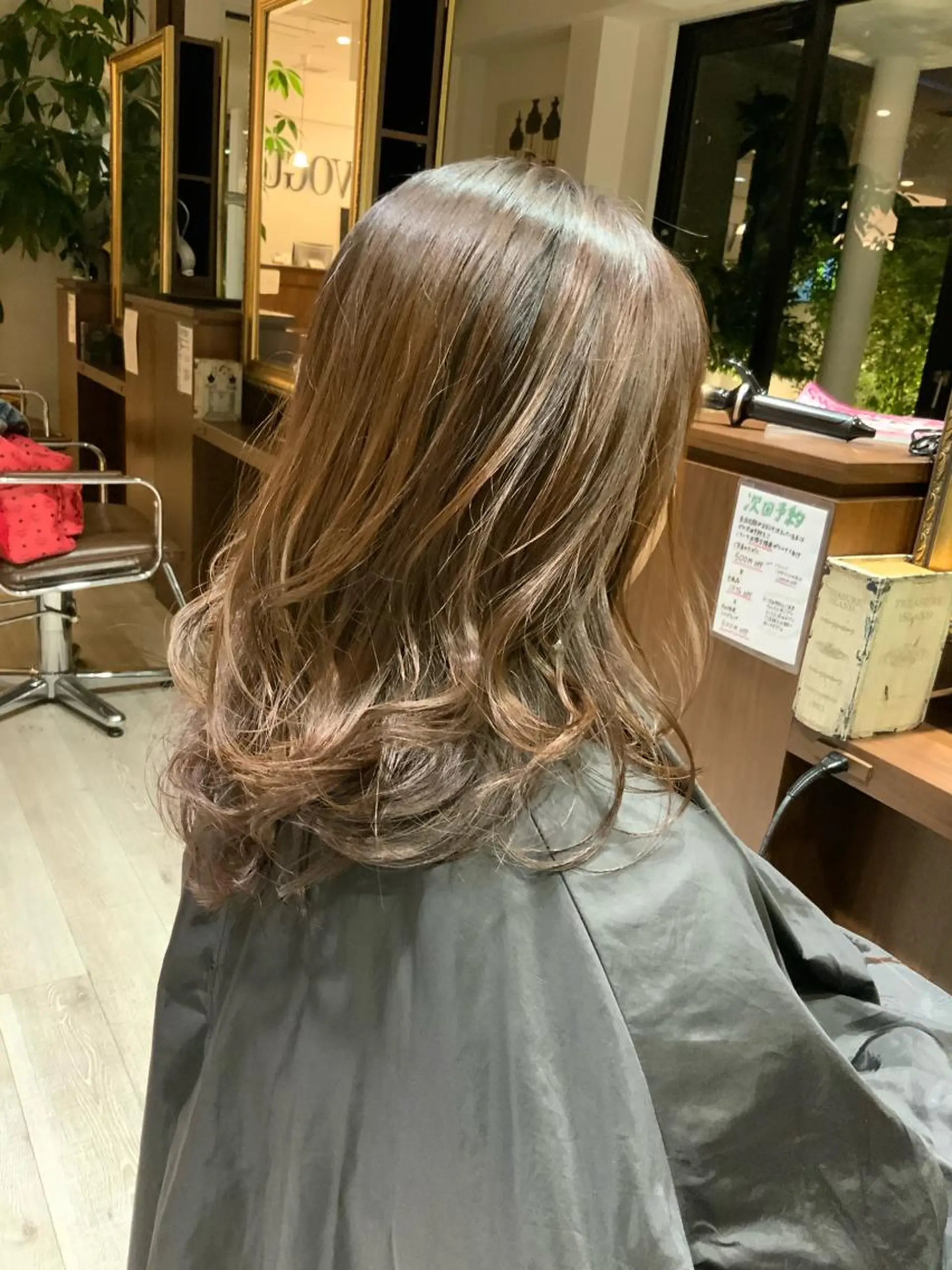 セミロング 🌿ストレート🌿 髪質改善☘️シュウヤのヘアスタイル