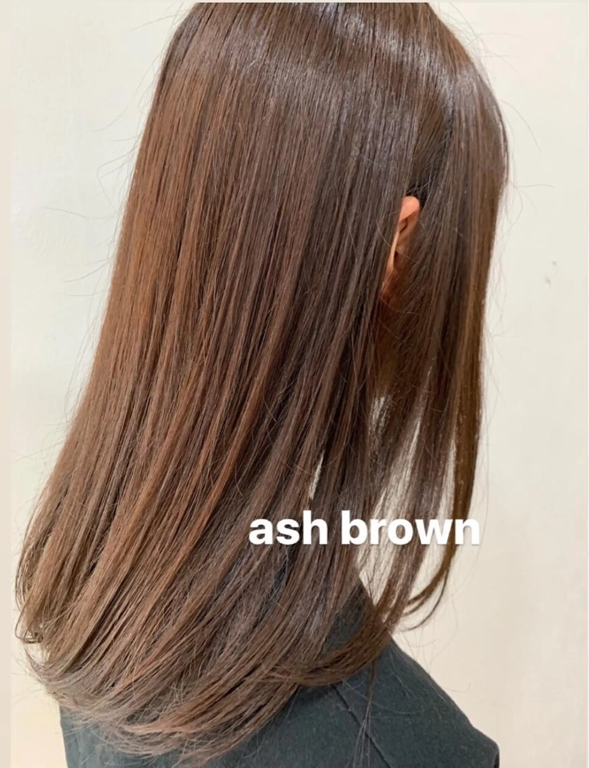 セミロング カラー 透明感カラー 脱白髪染め美容師 竹内涼乃のヘアスタイル
