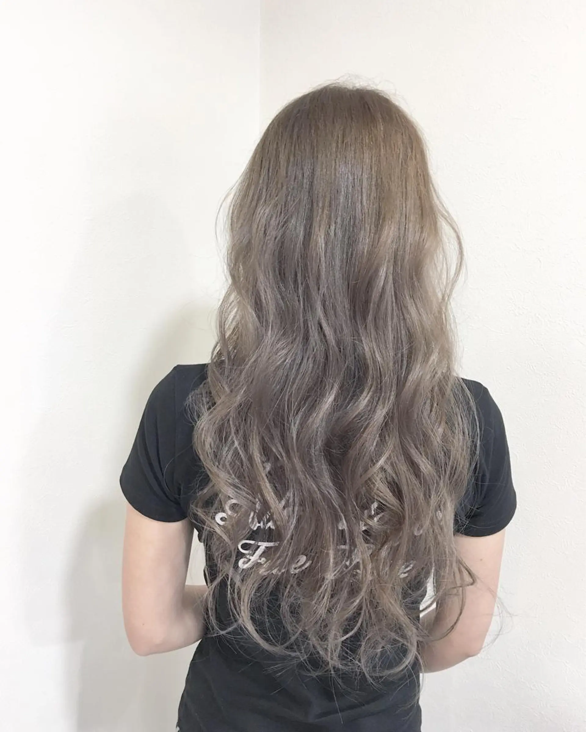 ロング ヤマグチ ヒカルのヘアスタイル