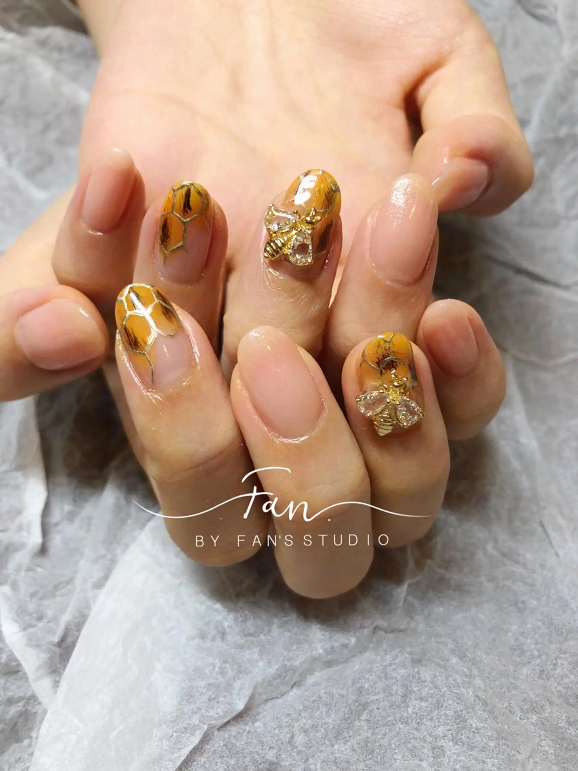 ネイル 🌻FAN'S STUDIO池袋🌻のネイルデザイン