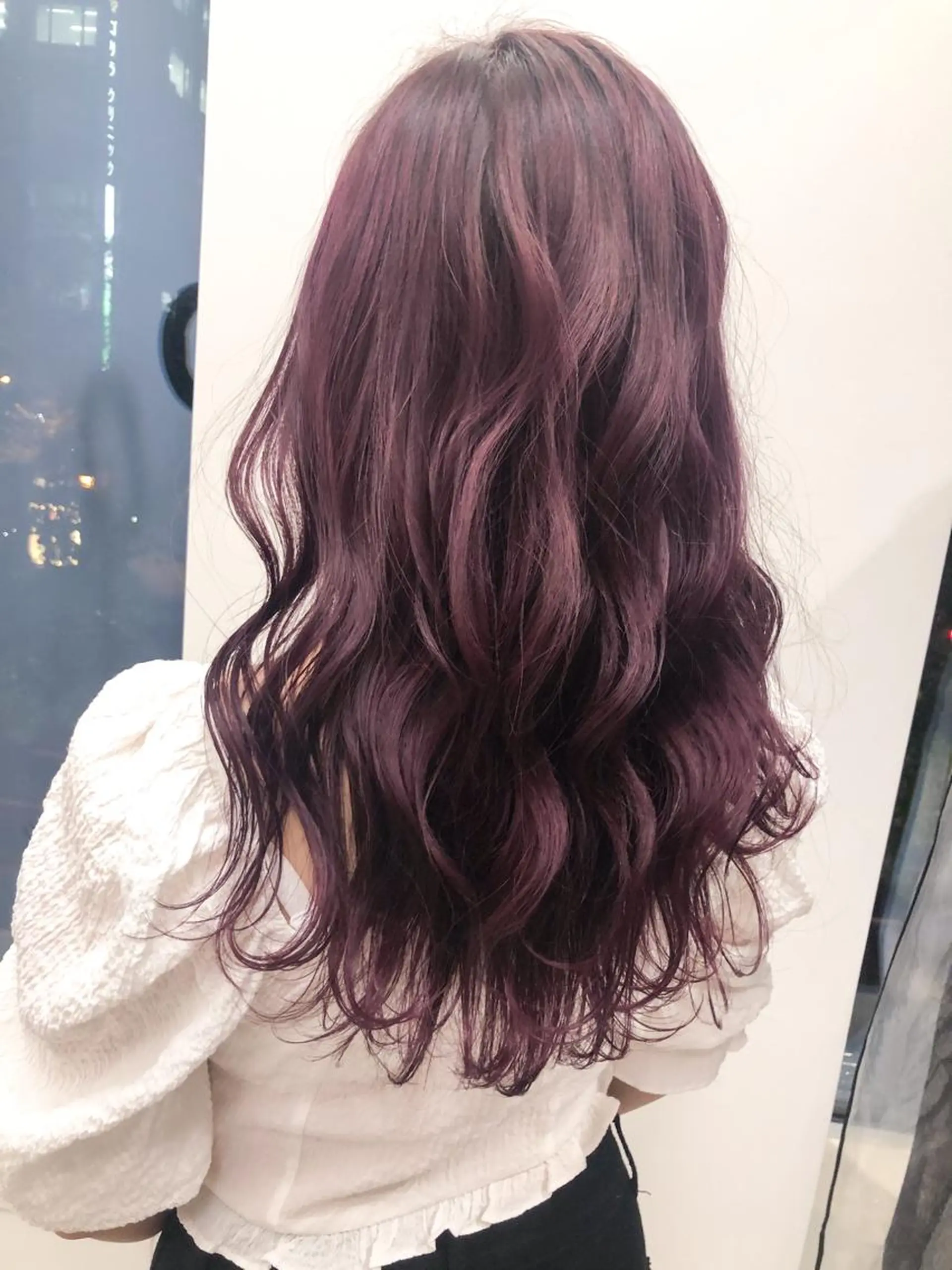 ロング パープルカラー コトネ🫧 韓国風レイヤーカットのヘアスタイル