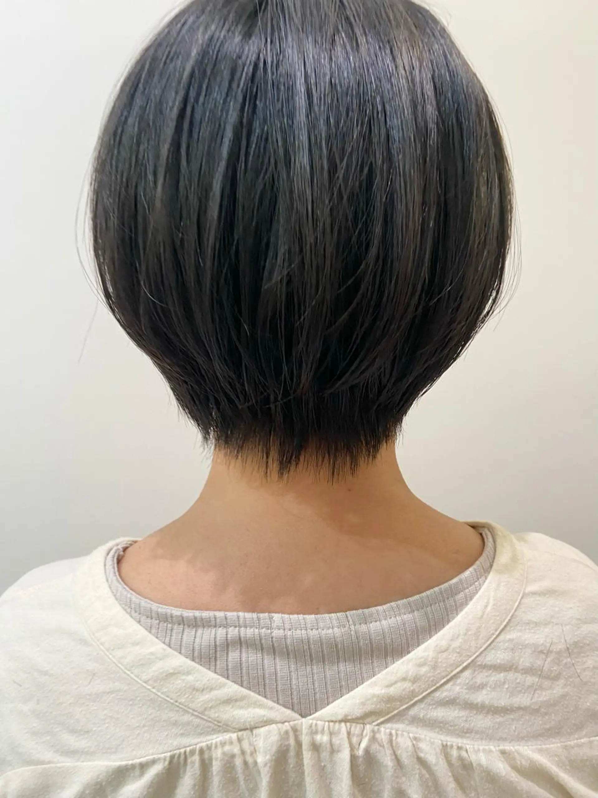 ショート 田中 あやなのヘアスタイル