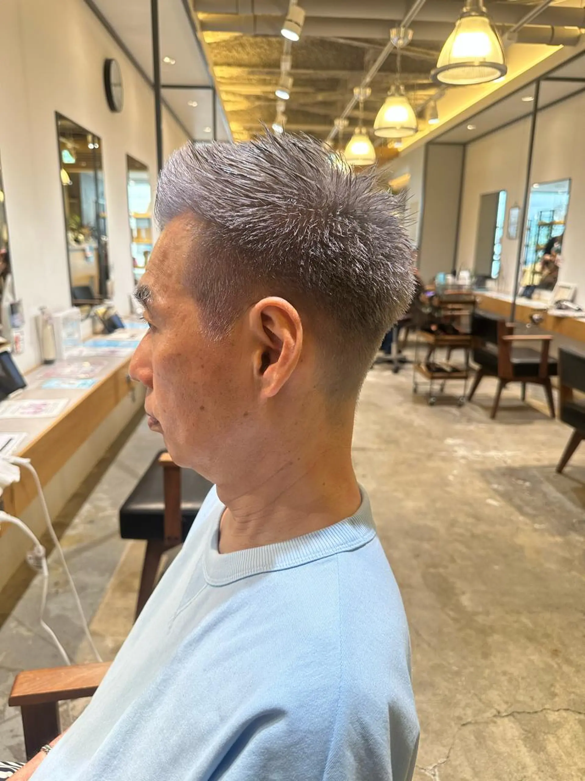 カラー メンズ ヘアカラー AIRI 🐈‍⬛のヘアスタイル