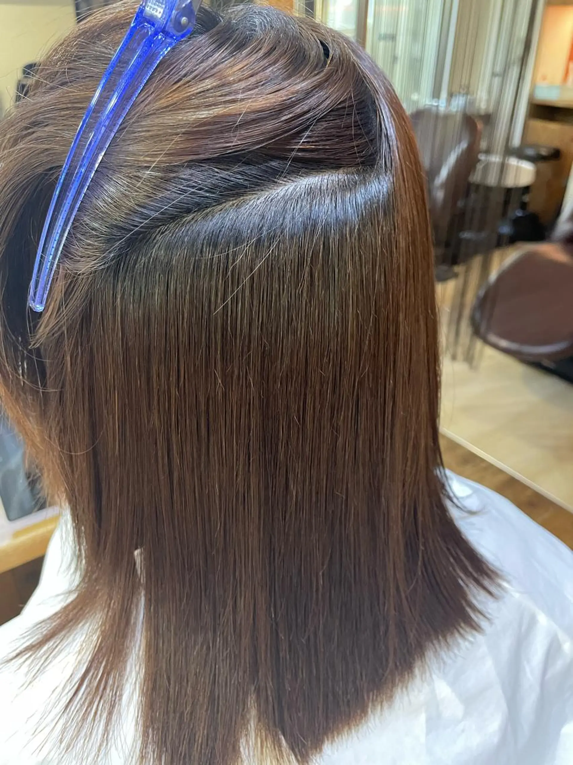 ミディアム 縮毛矯正 山木 裕子のヘアスタイル