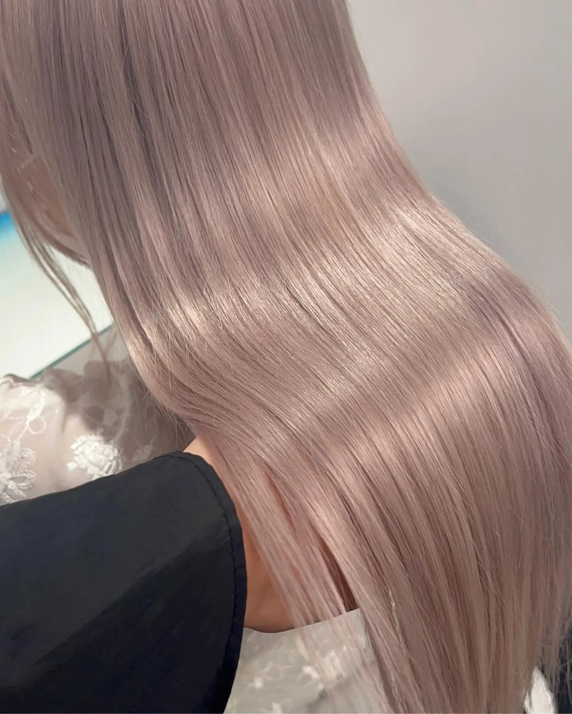 セミロング カラー ヘアカラー トリートメント 💗🤍透明感カラー 🤍💗kanonのヘアスタイル