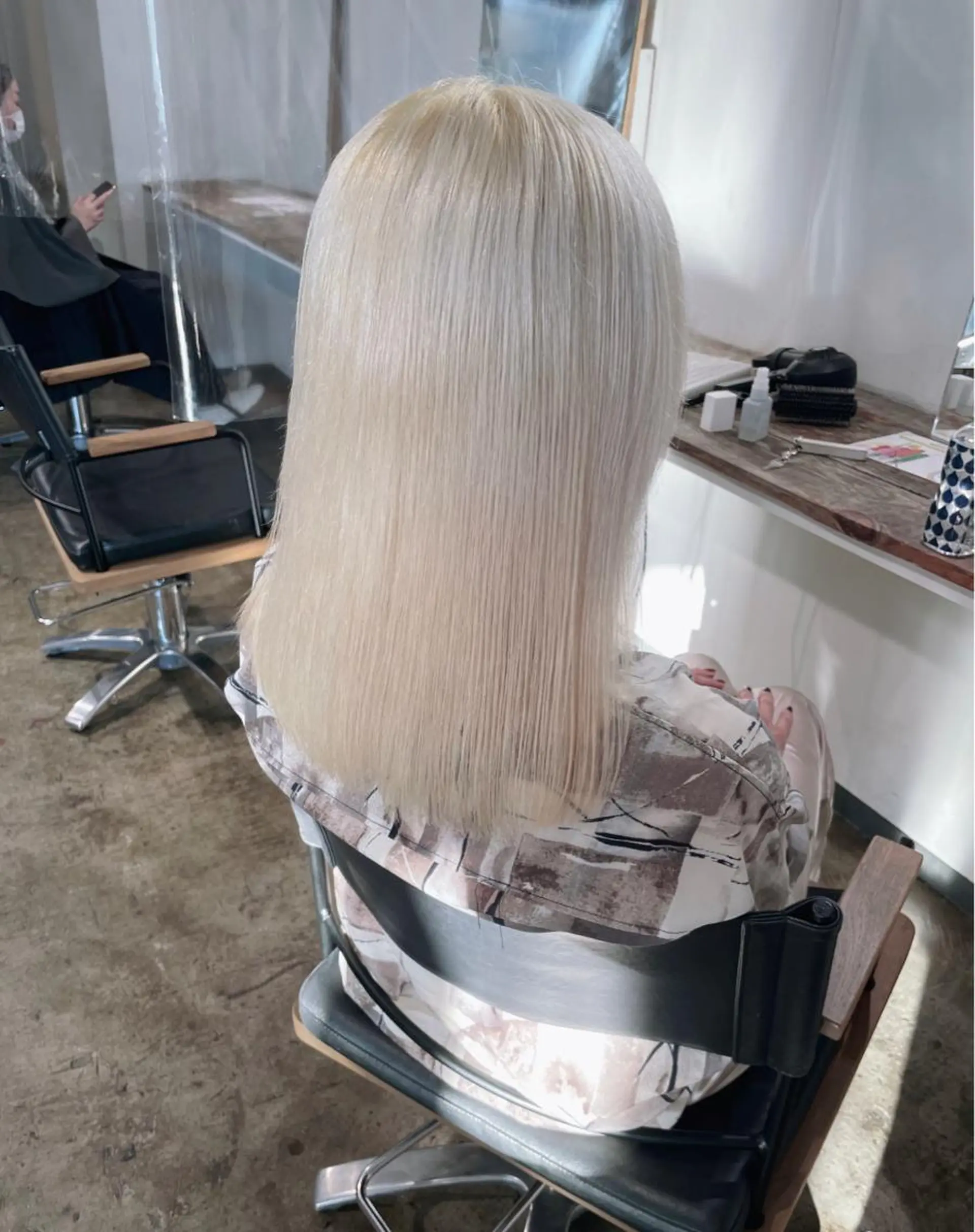 ミディアム カラー 抜きっぱなしブロンド ブロンド ヘアカラー トリートメント ヘアセット ✨艶ブリーチカラー ✨四ノ宮裕己のヘアスタイル