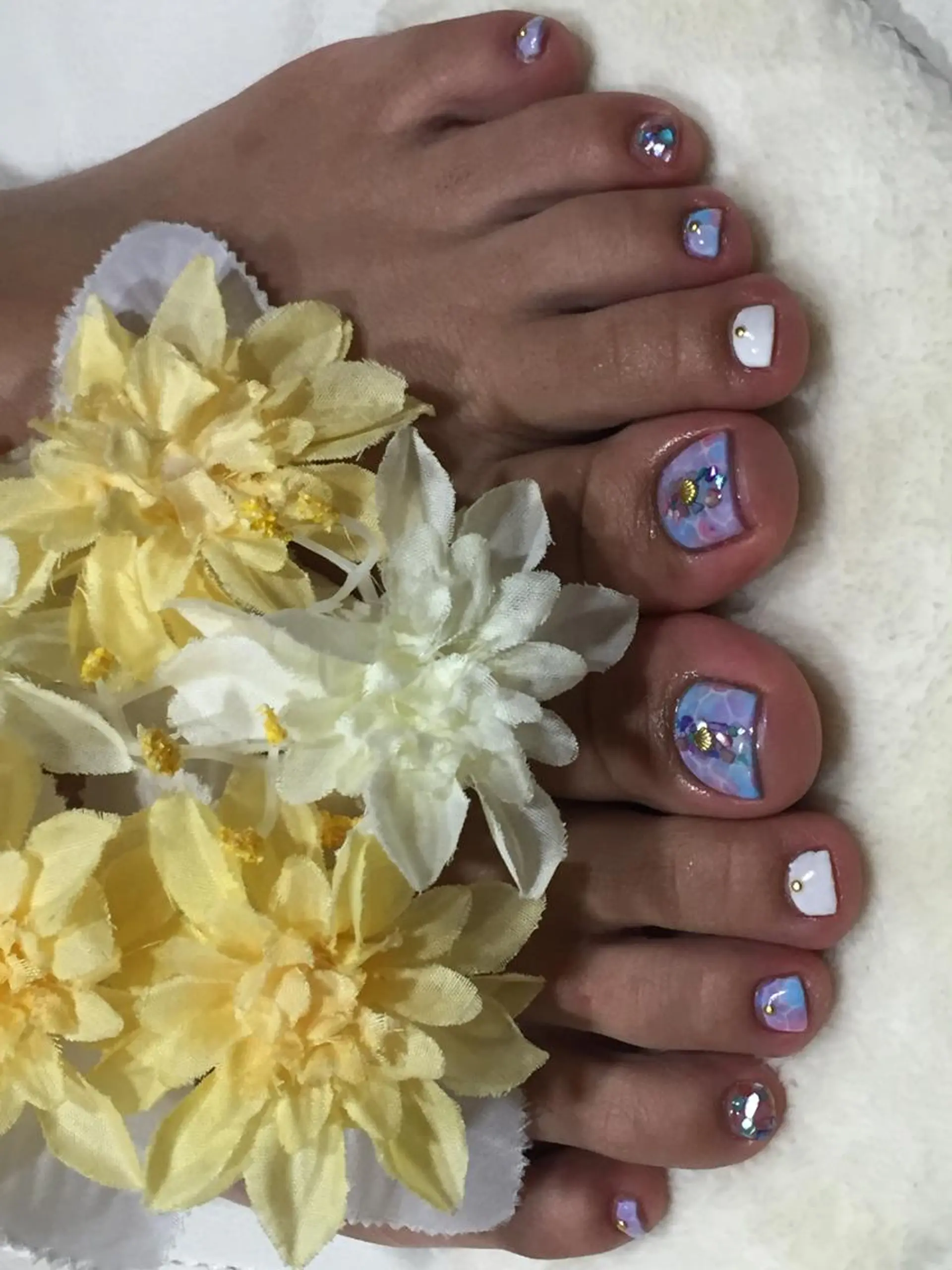 ネイル フットネイル Sympa 𝓜iwako🐰ᩚのネイルデザイン