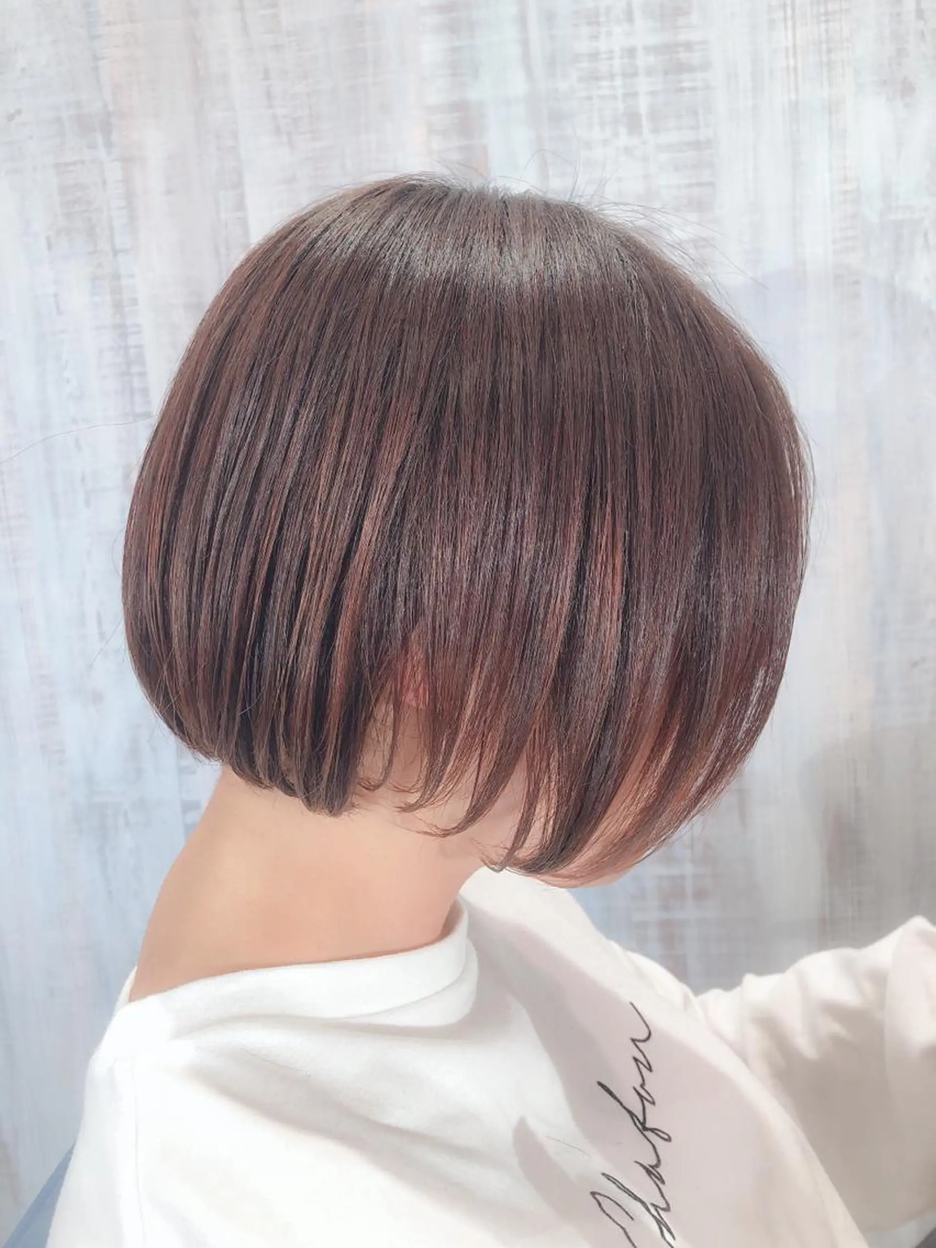 ショート ボブ 小森 拓哉のヘアスタイル