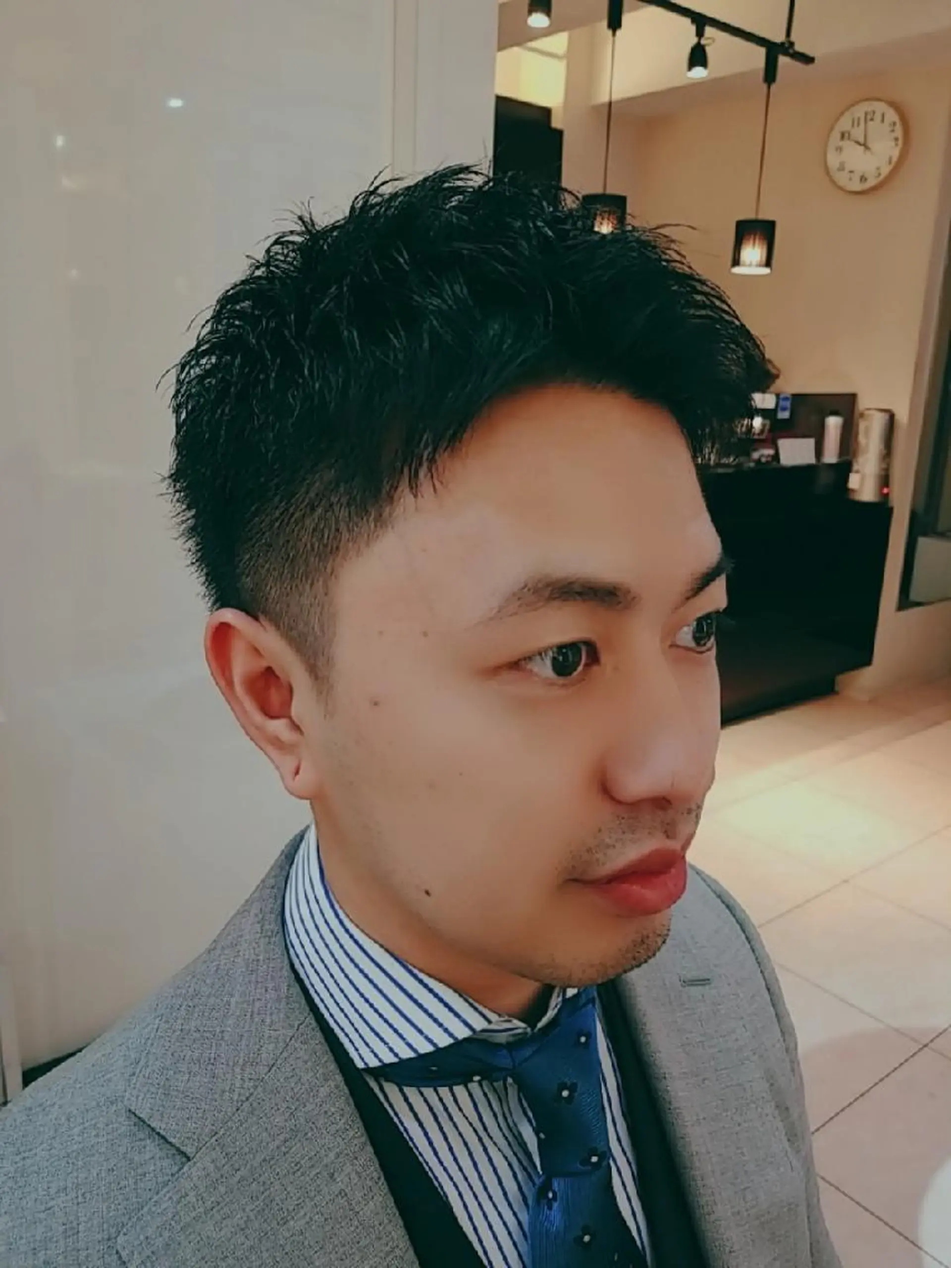 ショート メンズ アップバング ショートヘア カット 内村 純也のヘアスタイル