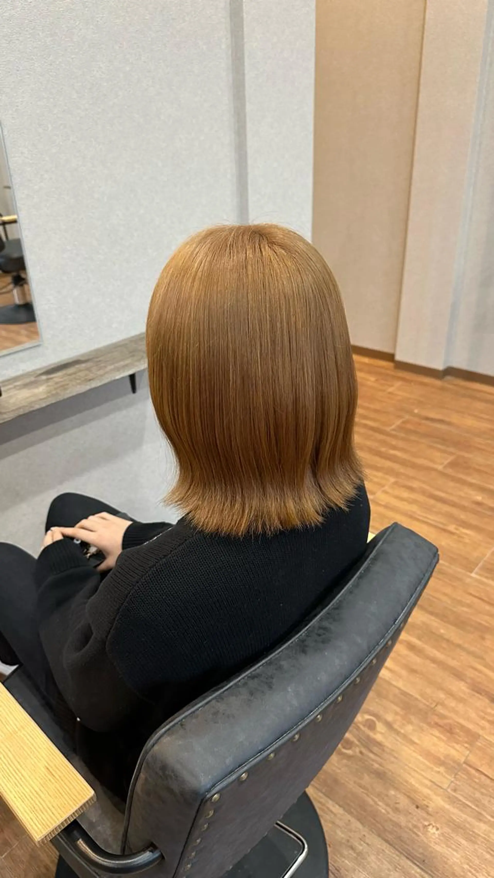 ミディアム カラー ベージュカラー ミルクティーベージュ ヘアカラー トリートメント 鵜飼 真伍のヘアスタイル