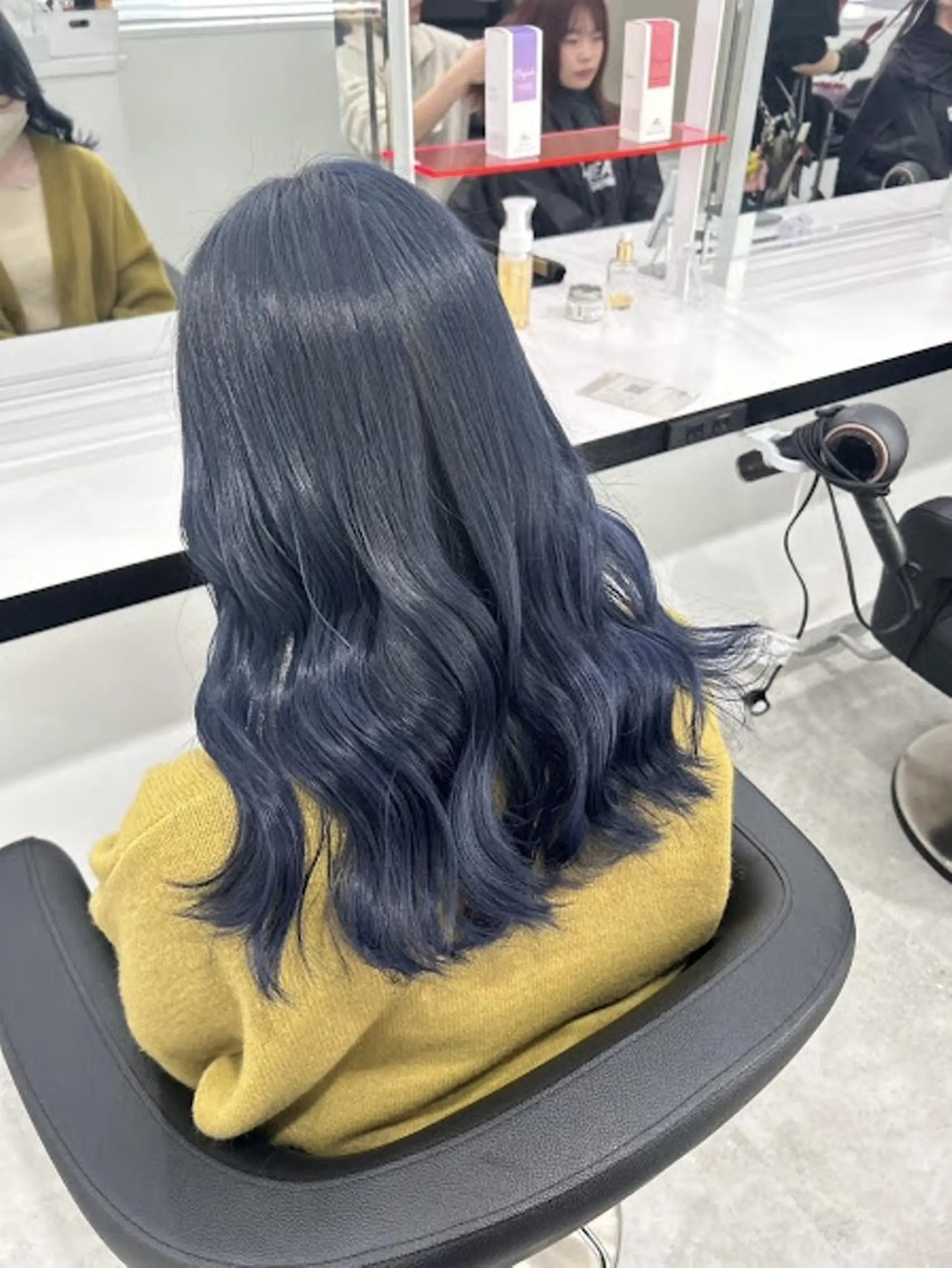 カラー 🪞［公式］ UNITED横浜🪞のヘアスタイル