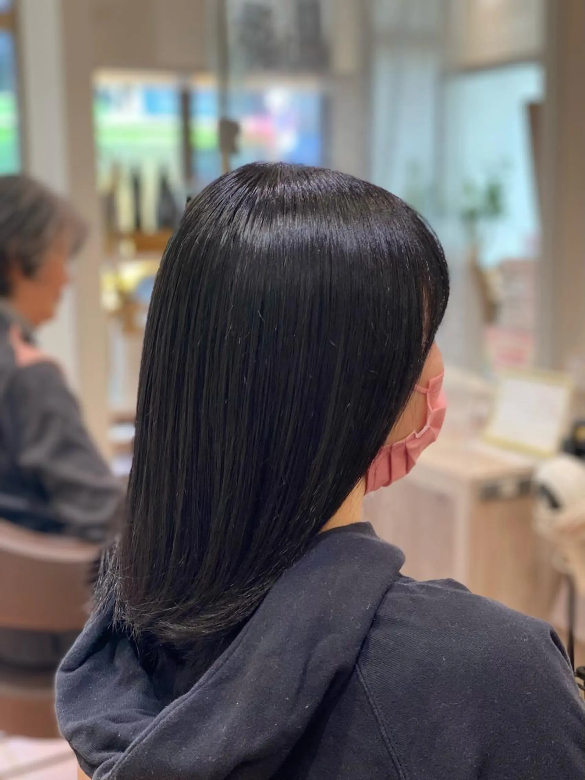 ミディアム ボブ 小顔カット トリートメント ☘️清潔感爆上げ☘️ 岡部恒輝のヘアスタイル