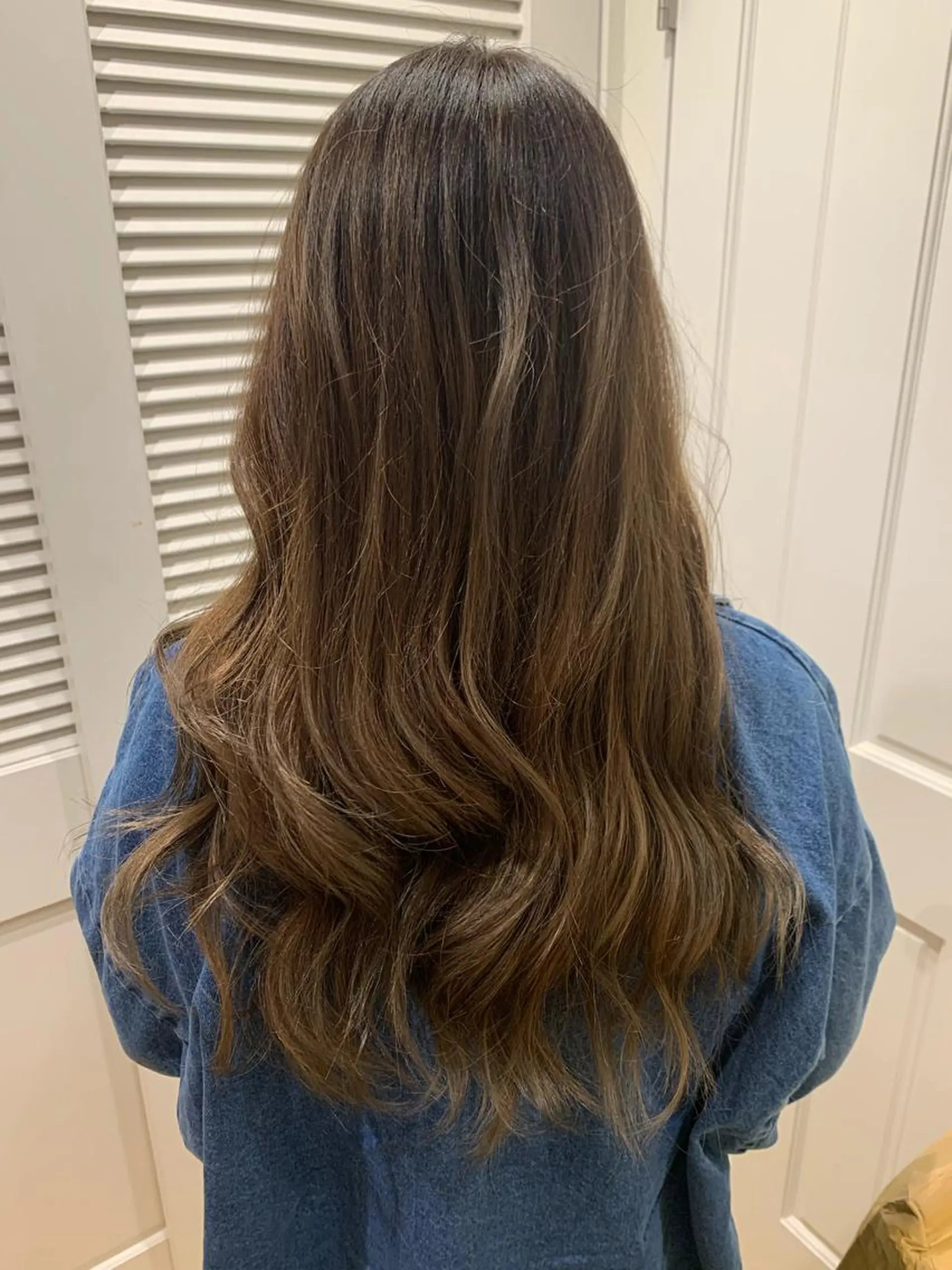 ロング 外国人風カラー レイヤーカット ヘアカラー トリートメント 渋谷ハイトーン/ デザインカラー阿部のヘアスタイル