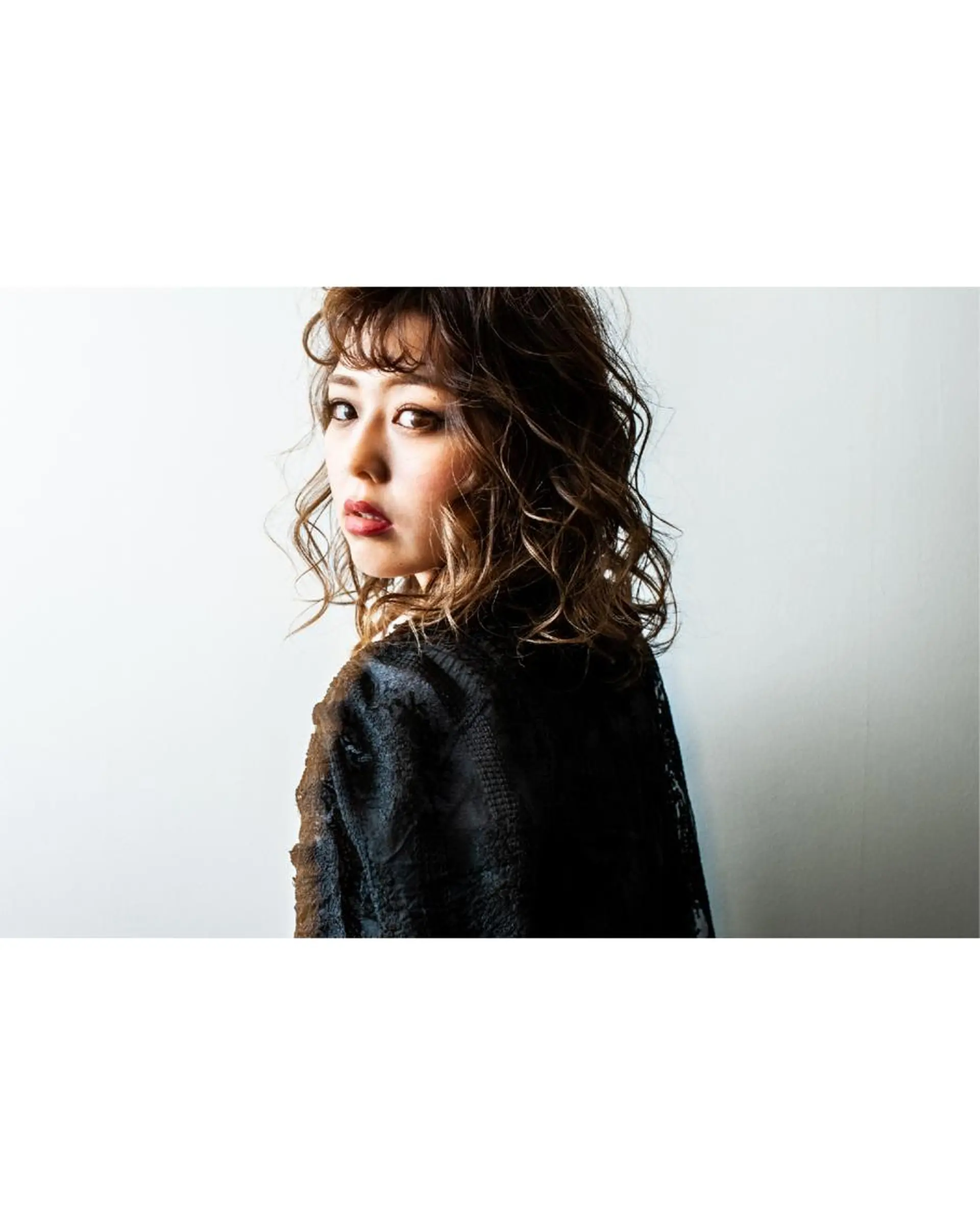 セミロング 國村 優のヘアスタイル