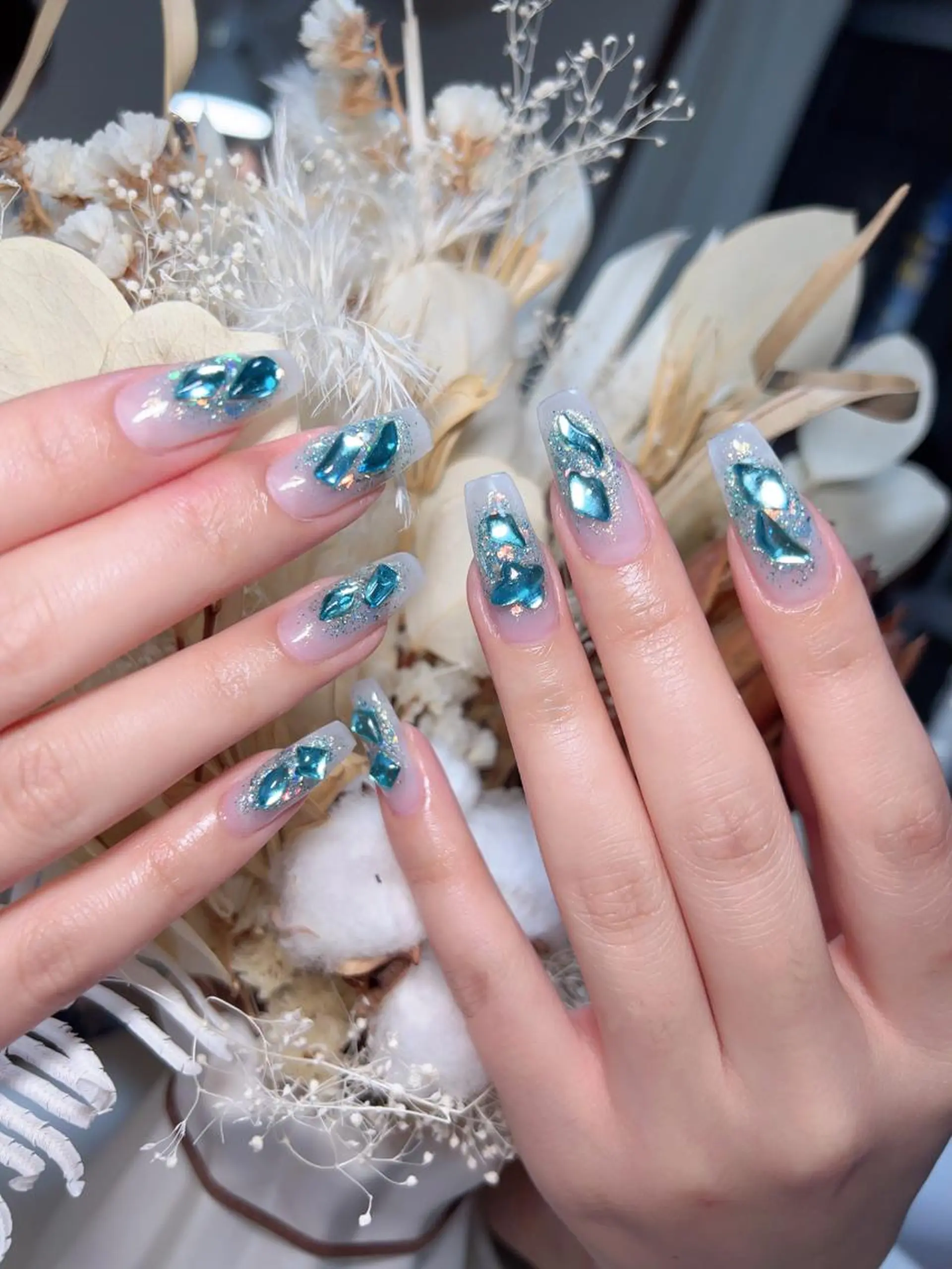 ネイル M🌷nail 長さだし専門店のネイルデザイン