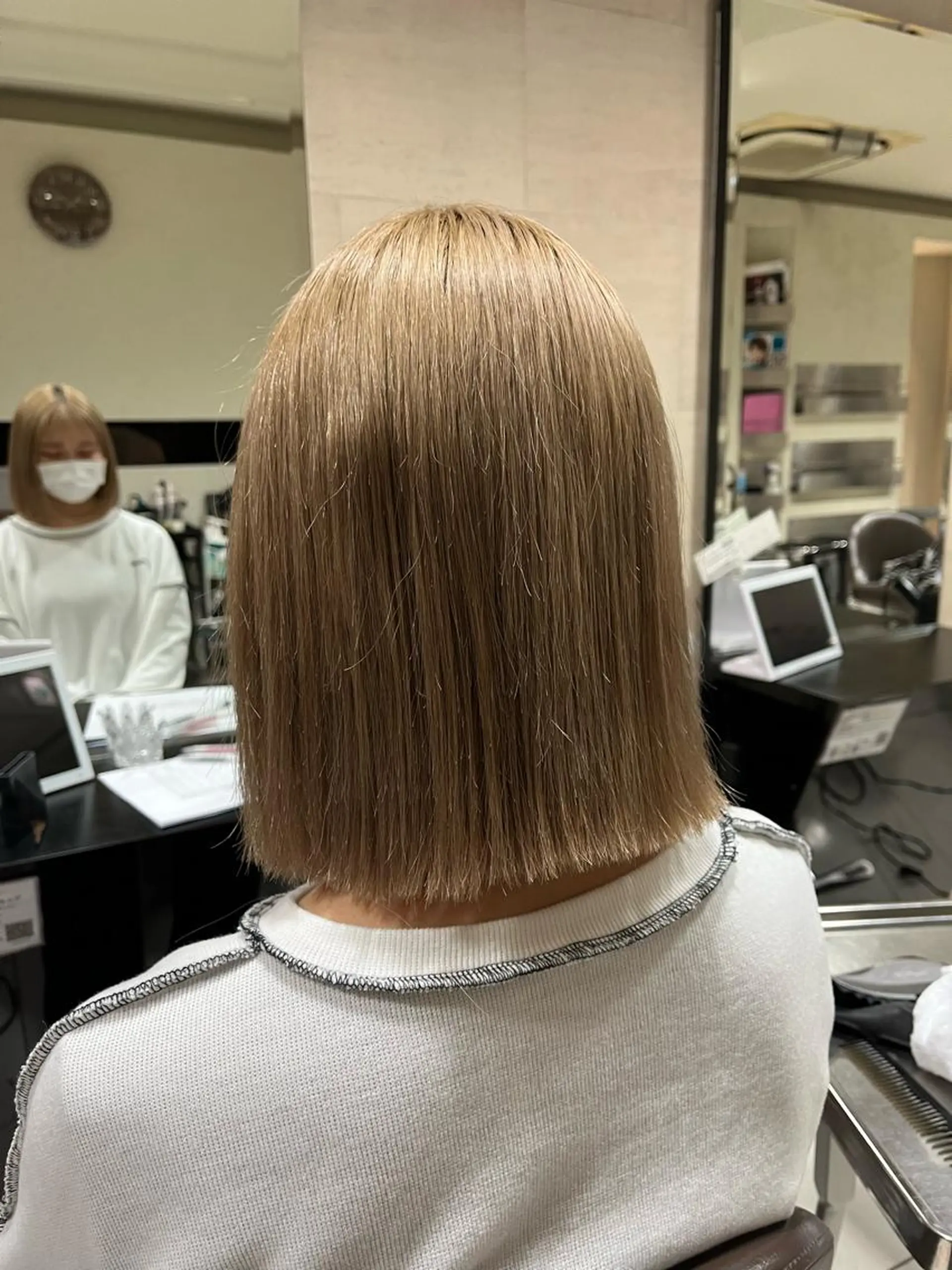 ミディアム 🪽髪質改善矯正 🤍MIU🤍のヘアスタイル