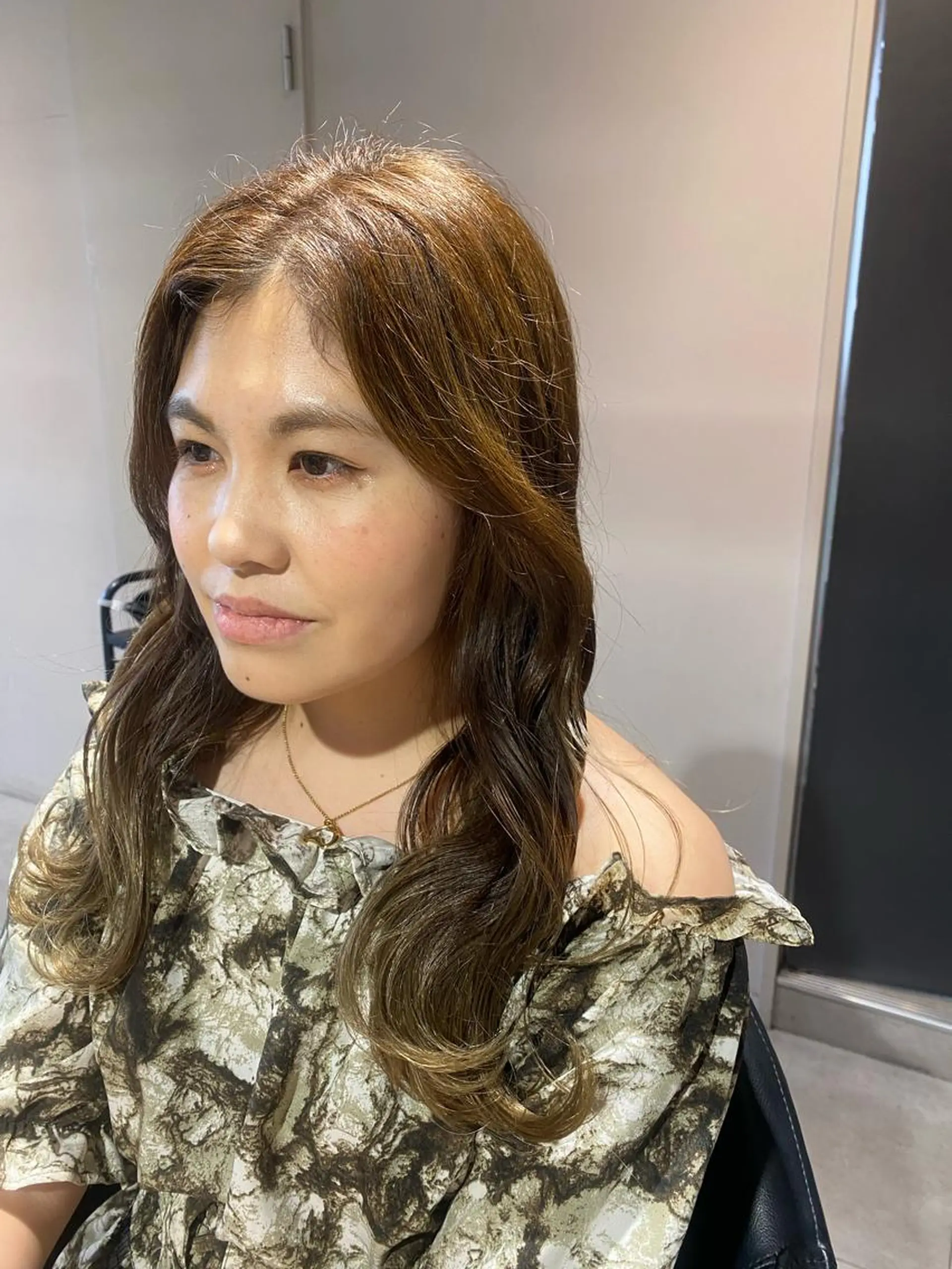 セミロング カラー カット ヘアカラー トリートメント Dxxxx III所属・似合う髪型が 分からない方へのヘアスタイル