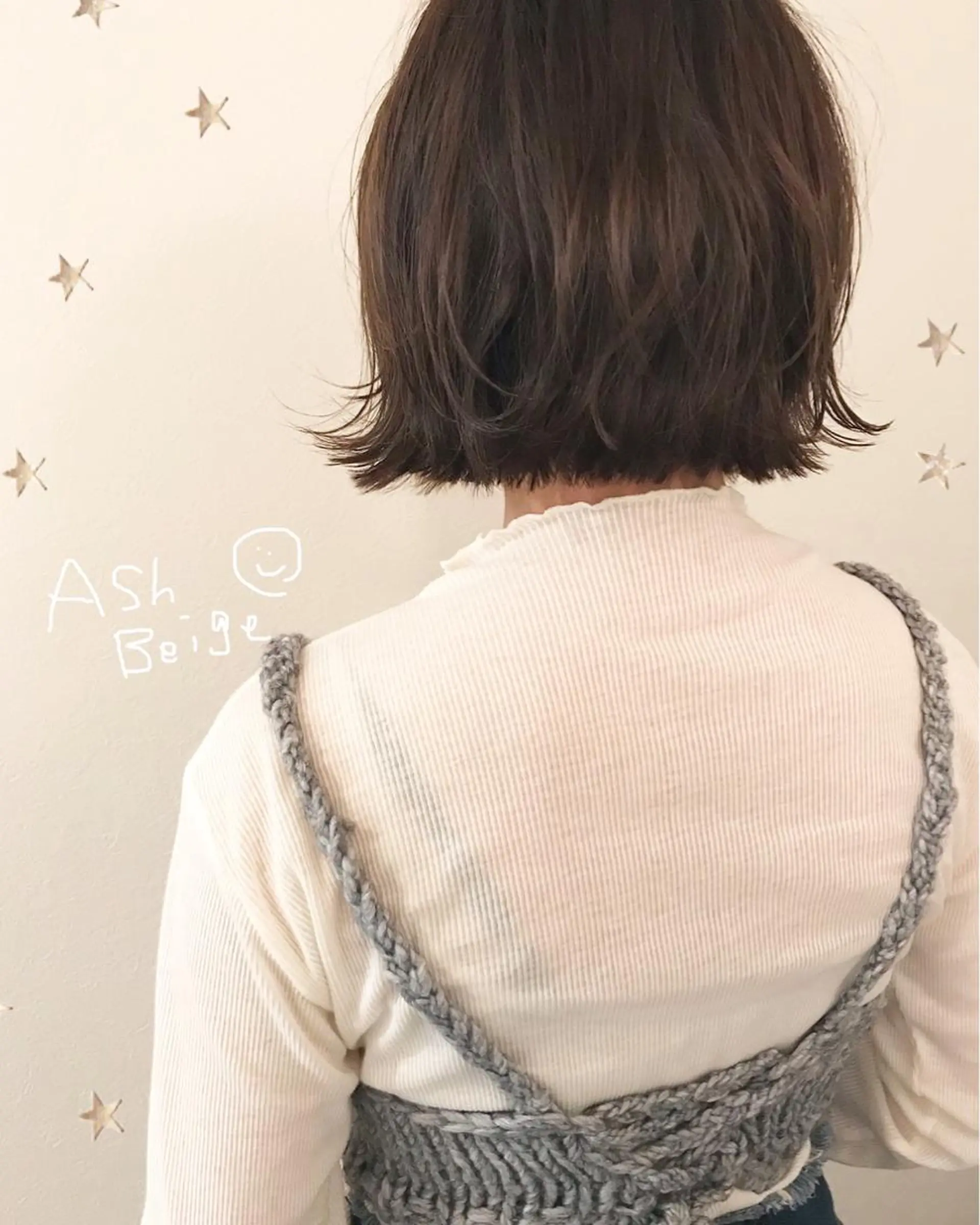 ショート カラー 市川 千夏のヘアスタイル