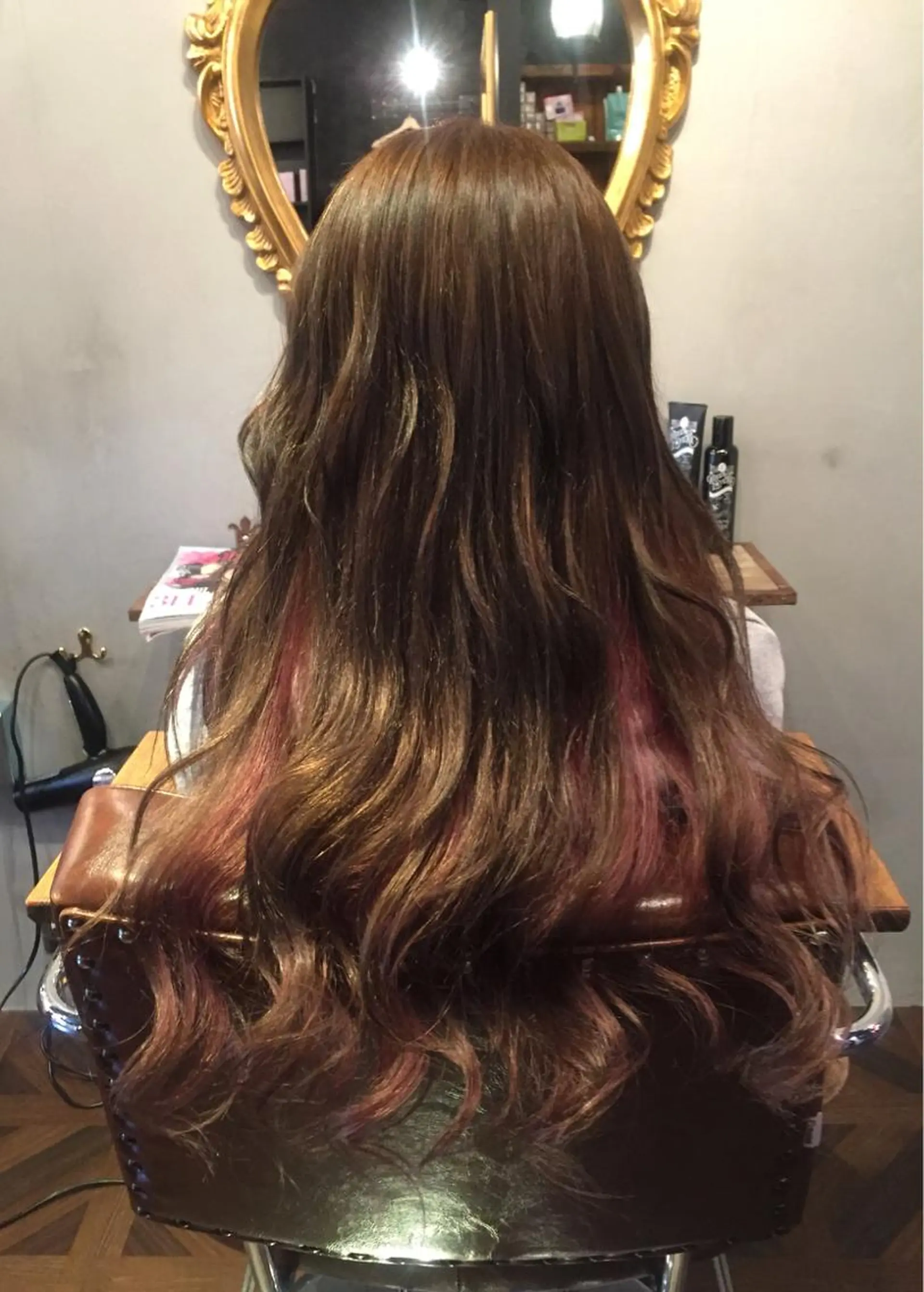 ロング カラー アッシュ ダークアッシュ ピンクカラー 櫻井 愛弓のヘアスタイル