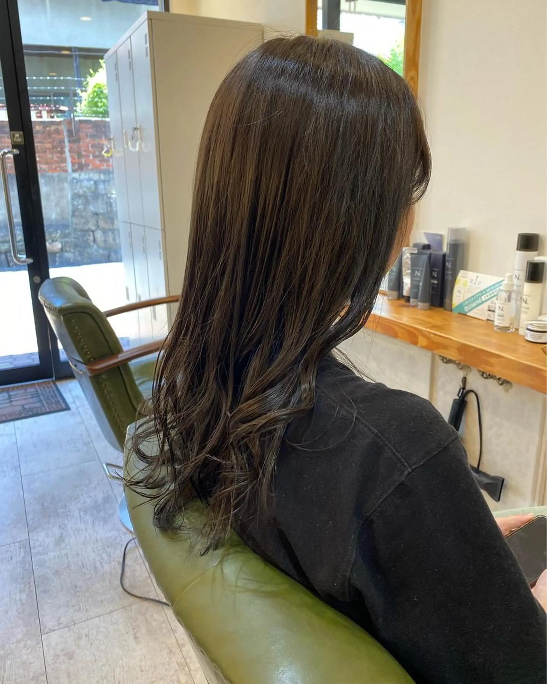 ロング カラー カット ヘアカラー トリートメント エイト ウメダのヘアスタイル