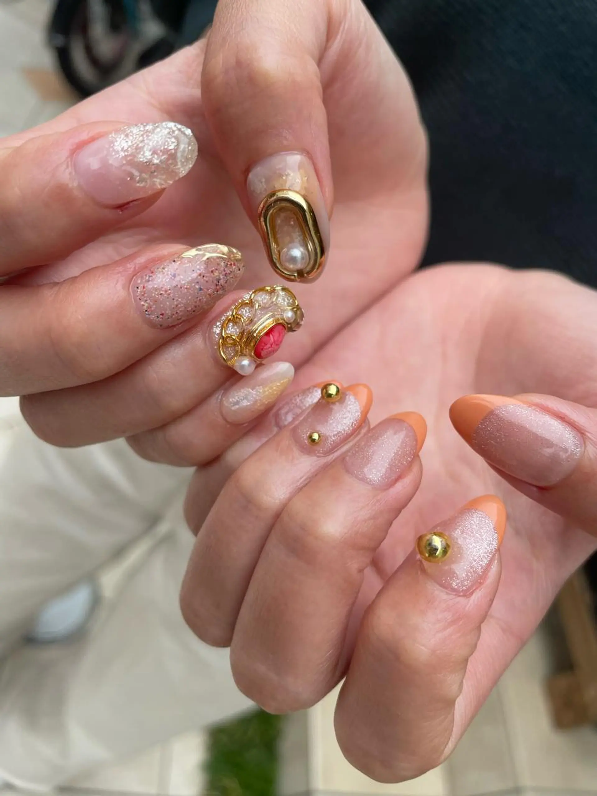 ロング カラー ヘアアレンジ キッズ ネイル マツエク・マツパ アイブロウ 福田 加奈のネイルデザイン