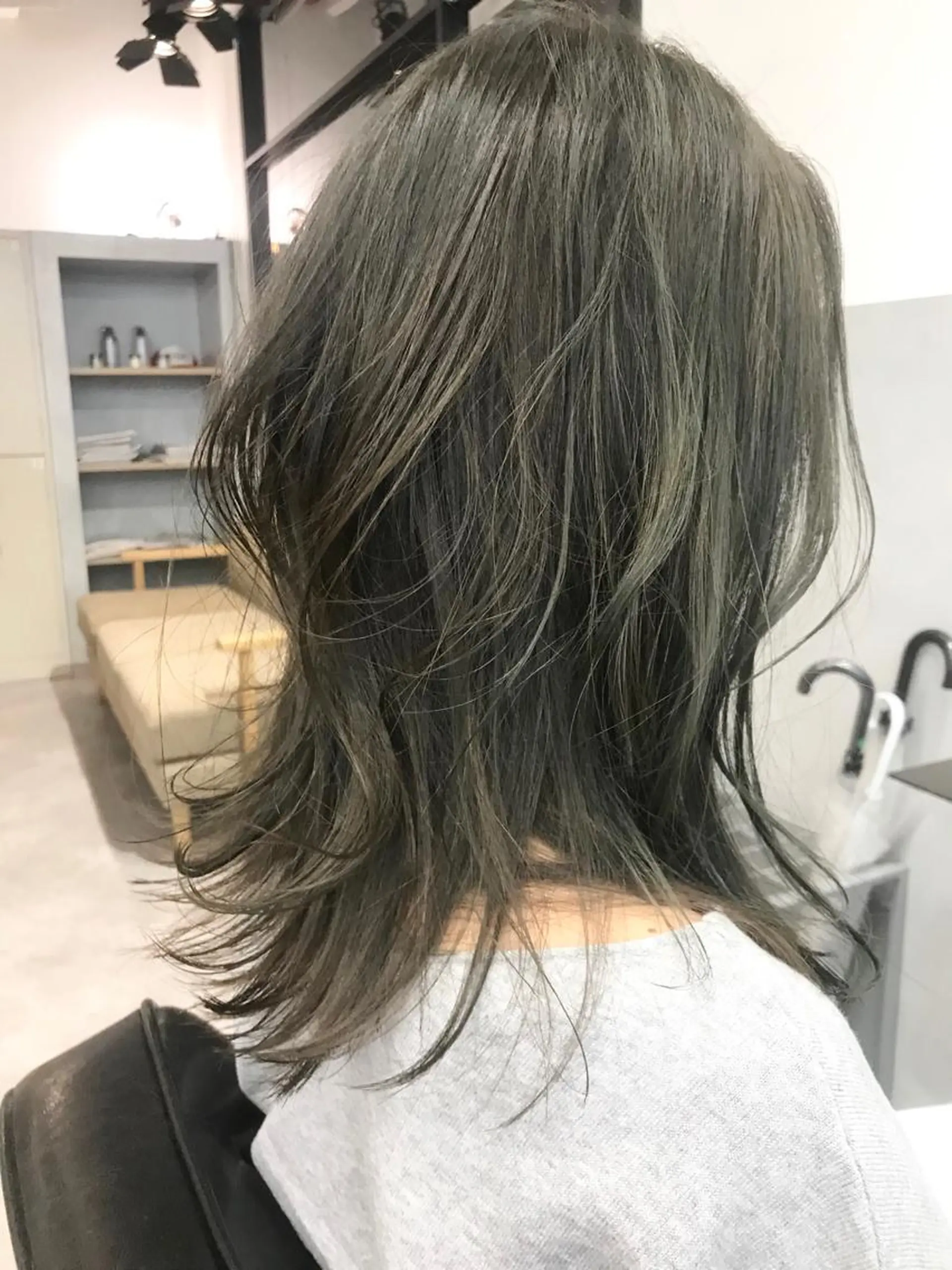 ミディアム カラー 色気レイヤー& ショートはお任せ🌟のヘアスタイル