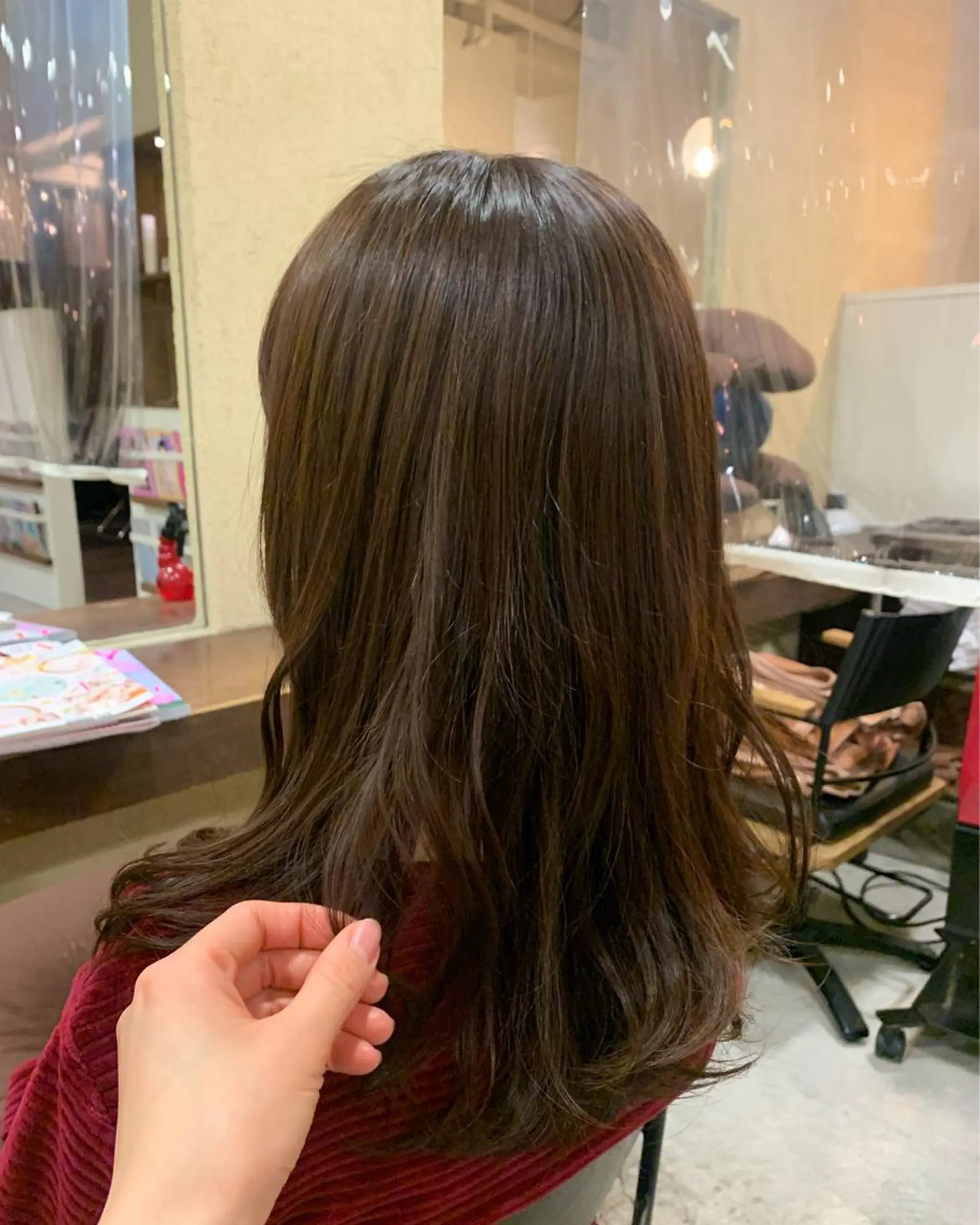 セミロング レイヤーカット 田中 鈴乃／ボブレイヤーのヘアスタイル