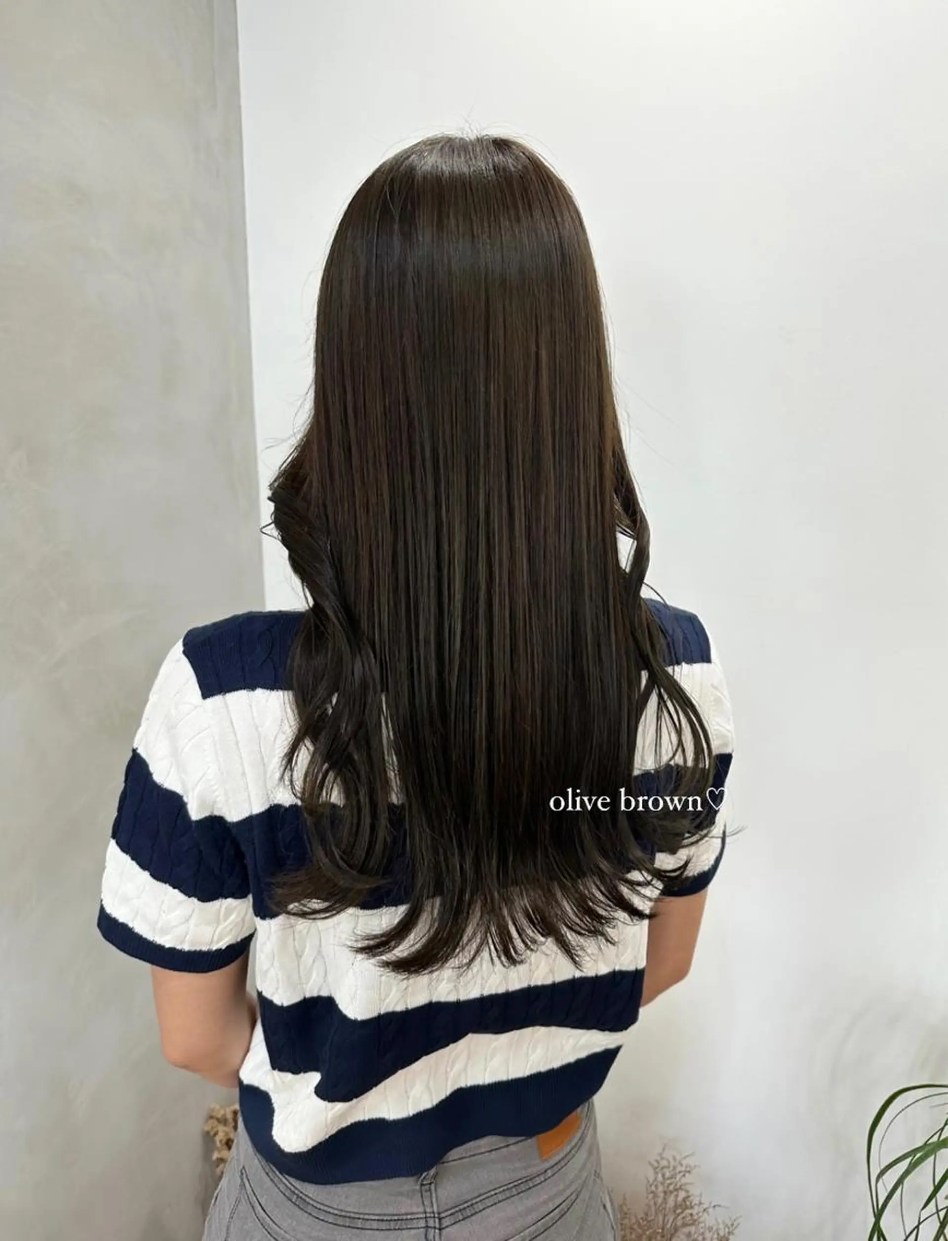 ロング カラー パーマ ヘアアレンジ キッズ ネイル マツエク・マツパ アイブロウ ブラウン Himawari♡ 柔らかいカラーのヘアスタイル