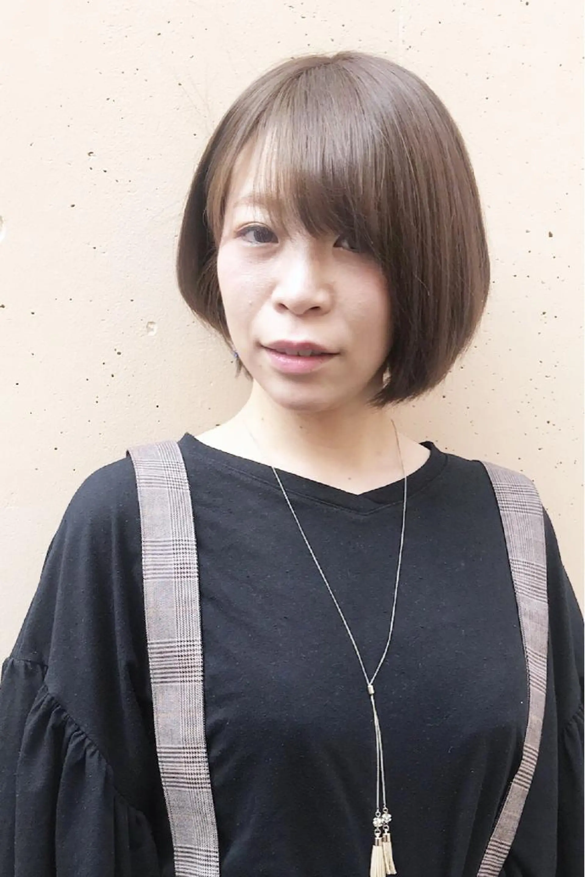ミディアム カラー ショートボブ アッシュ ボブ 斜めバング 似合わせカット Repos SENDAI所属・⭐️バッサリカット モデル募集⭐️佐野のヘアスタイル