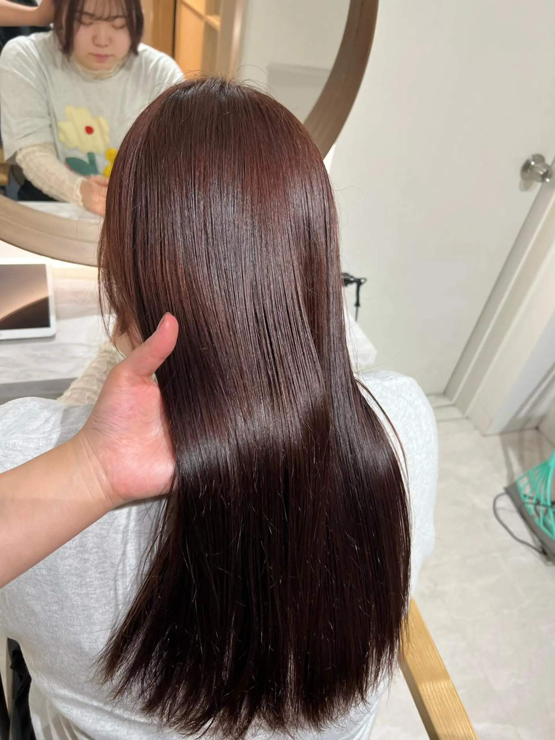 カラー ブラウンカラー ピンクカラー ヘアカラー 瀬戸 杏珠のヘアスタイル