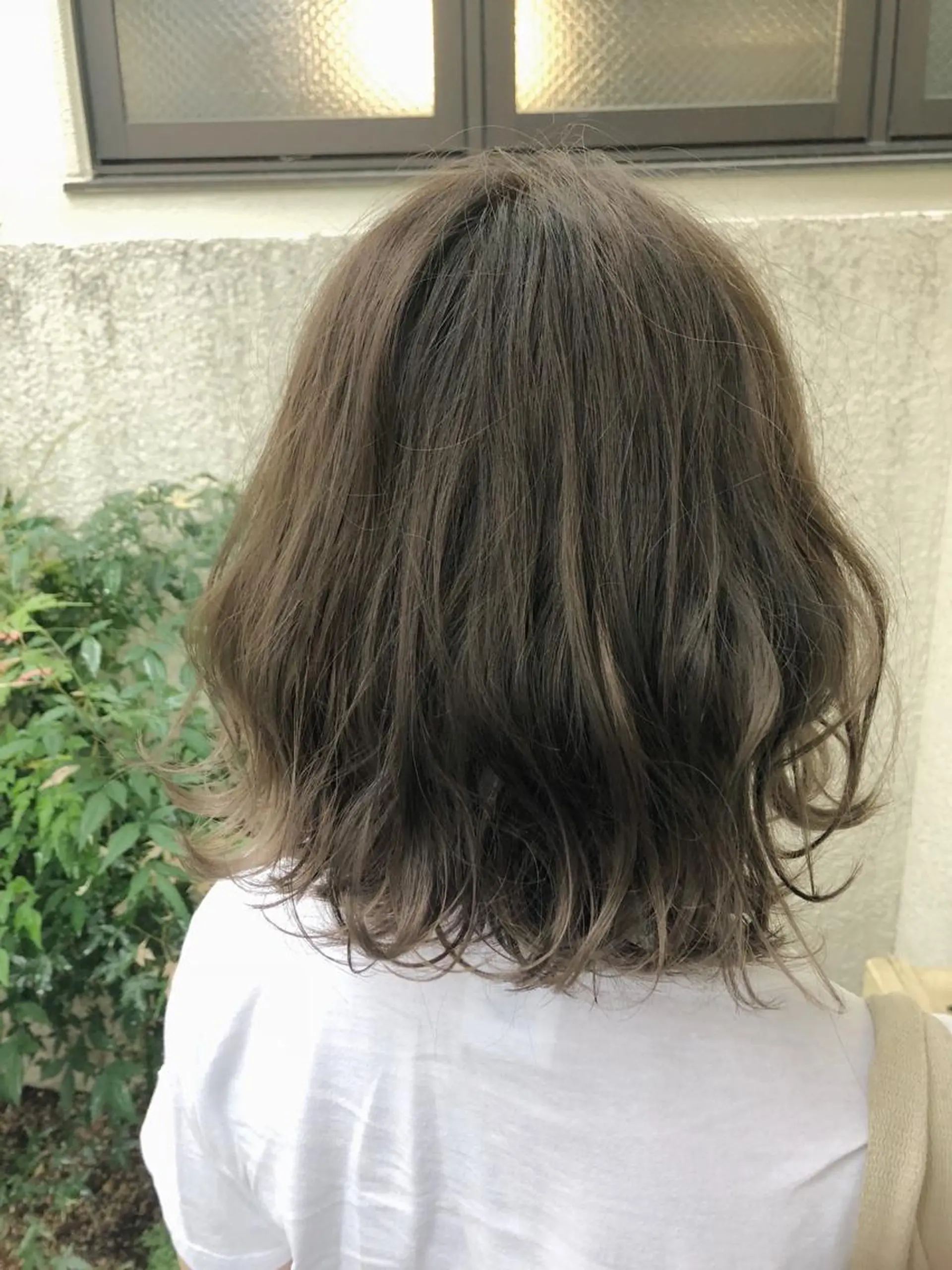 ミディアム カラー パーマ ヘアアレンジ アッシュ 【白髪ぼかし 専門GBG】自由が丘のヘアスタイル