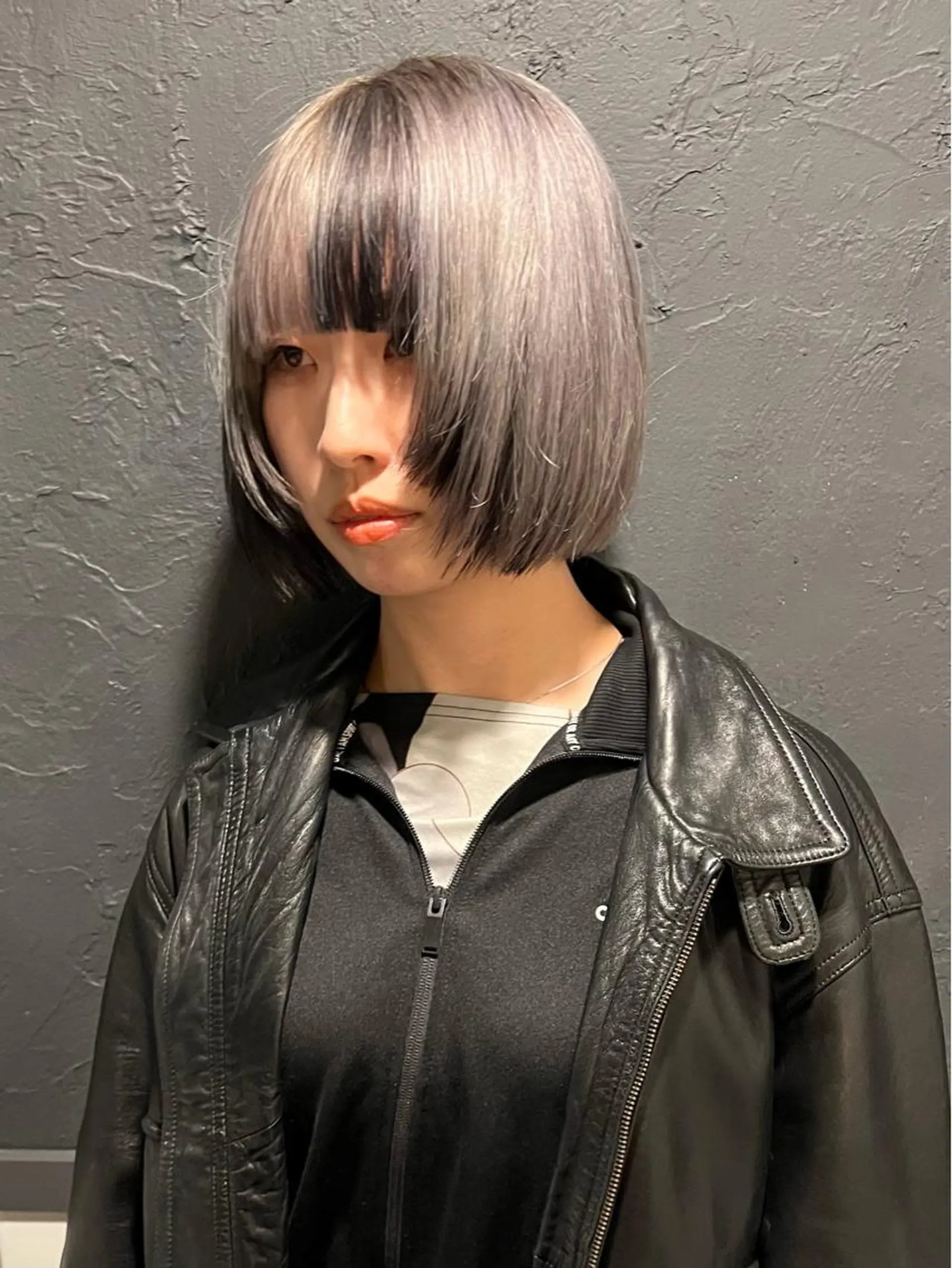 ショート 退色まで透明感ある ダブルカラー/リクのヘアスタイル