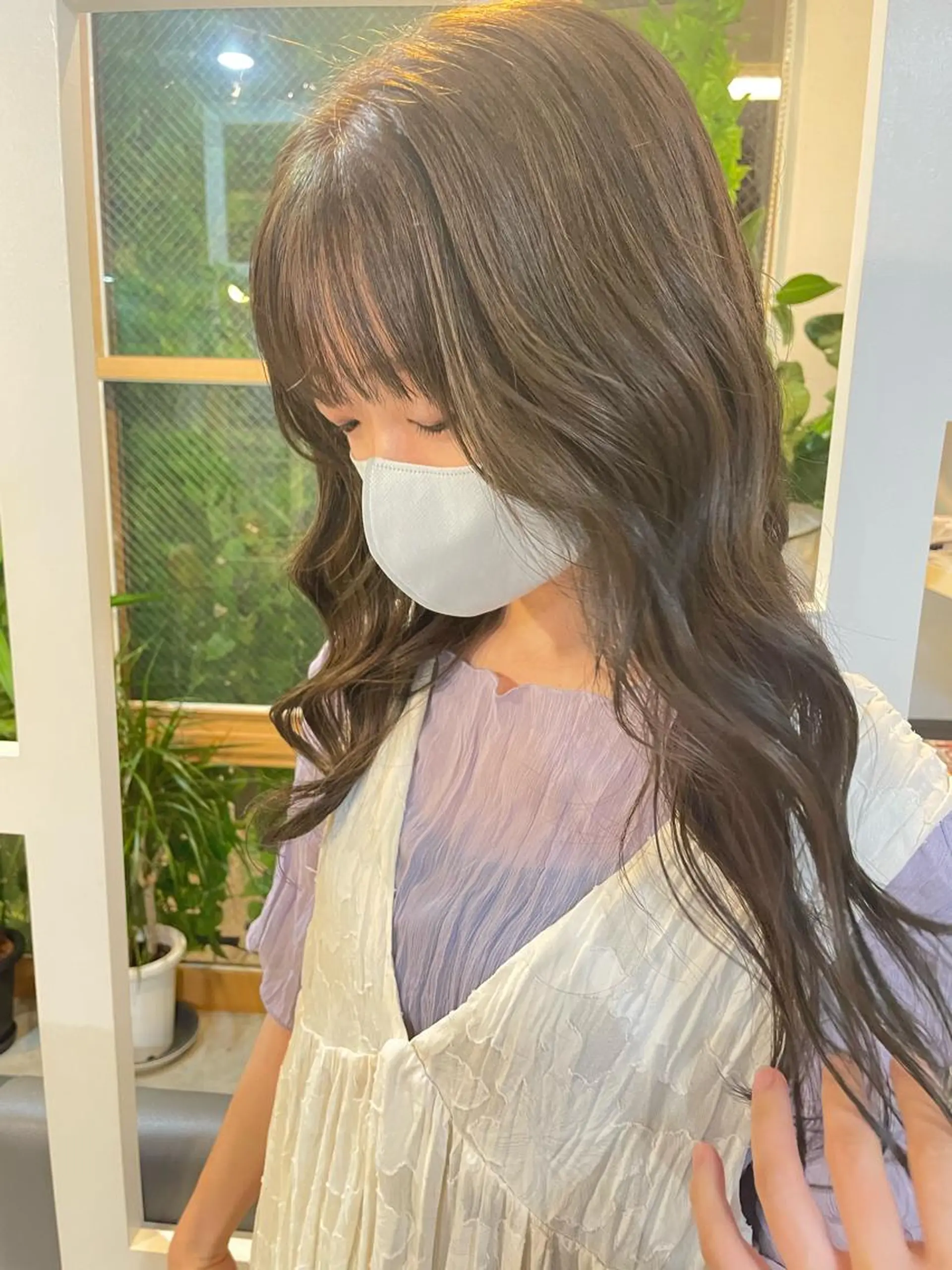 ロング カラー アッシュ 透明感カラー ヘアカラー ヘアディテール本山フォレスト所属・佐藤 爽香のヘアスタイル