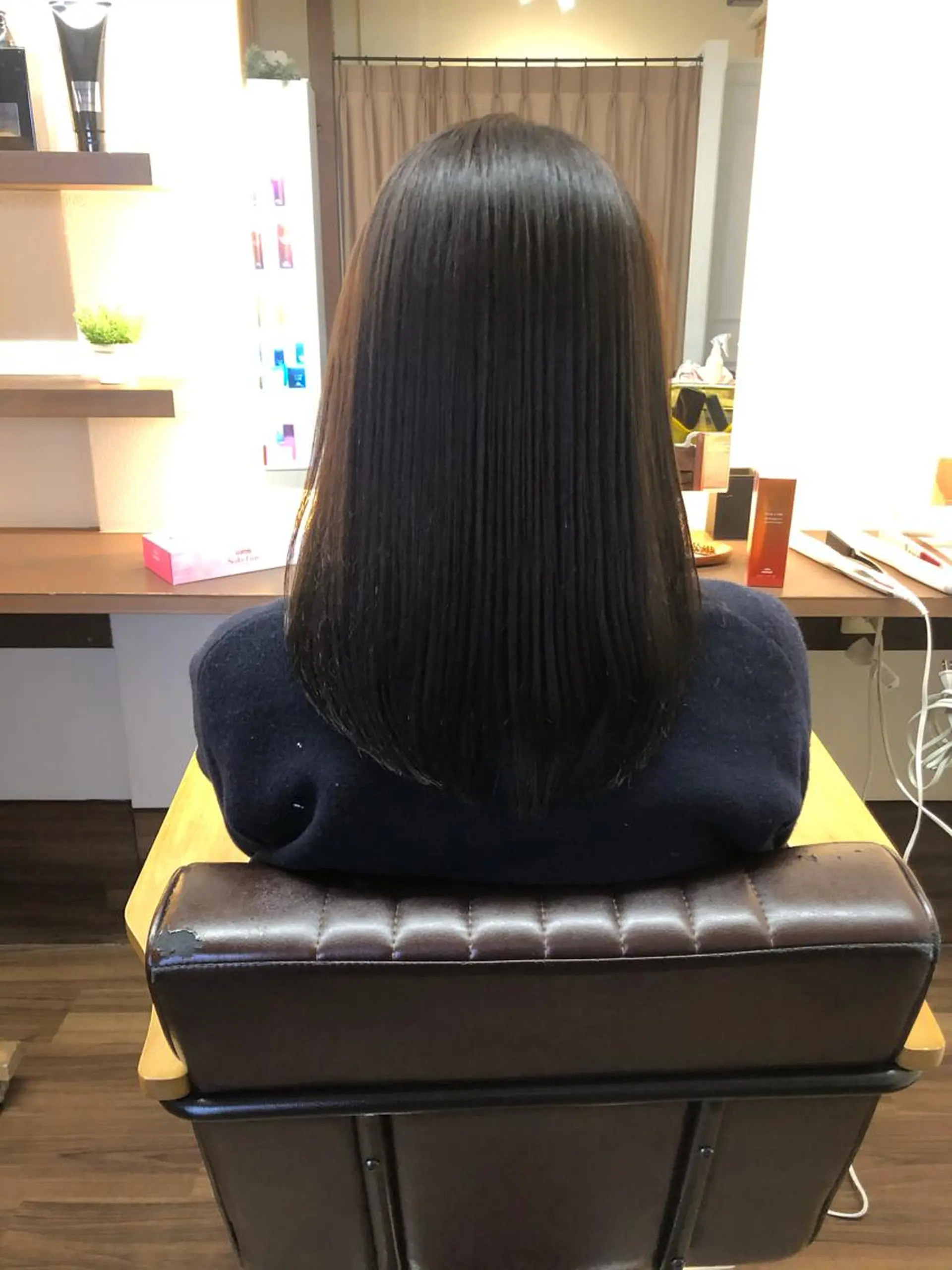 カラー 山本 純平のヘアスタイル