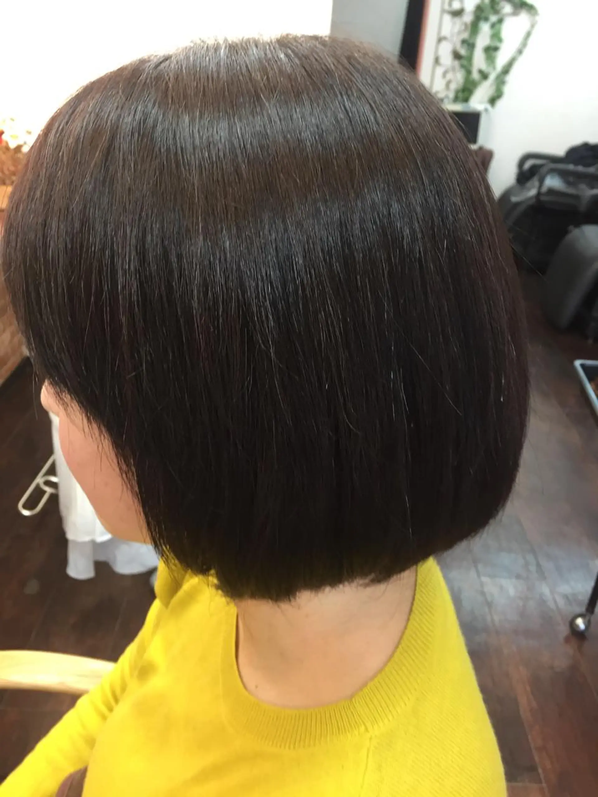 ショート カラー 桧山 真のヘアスタイル