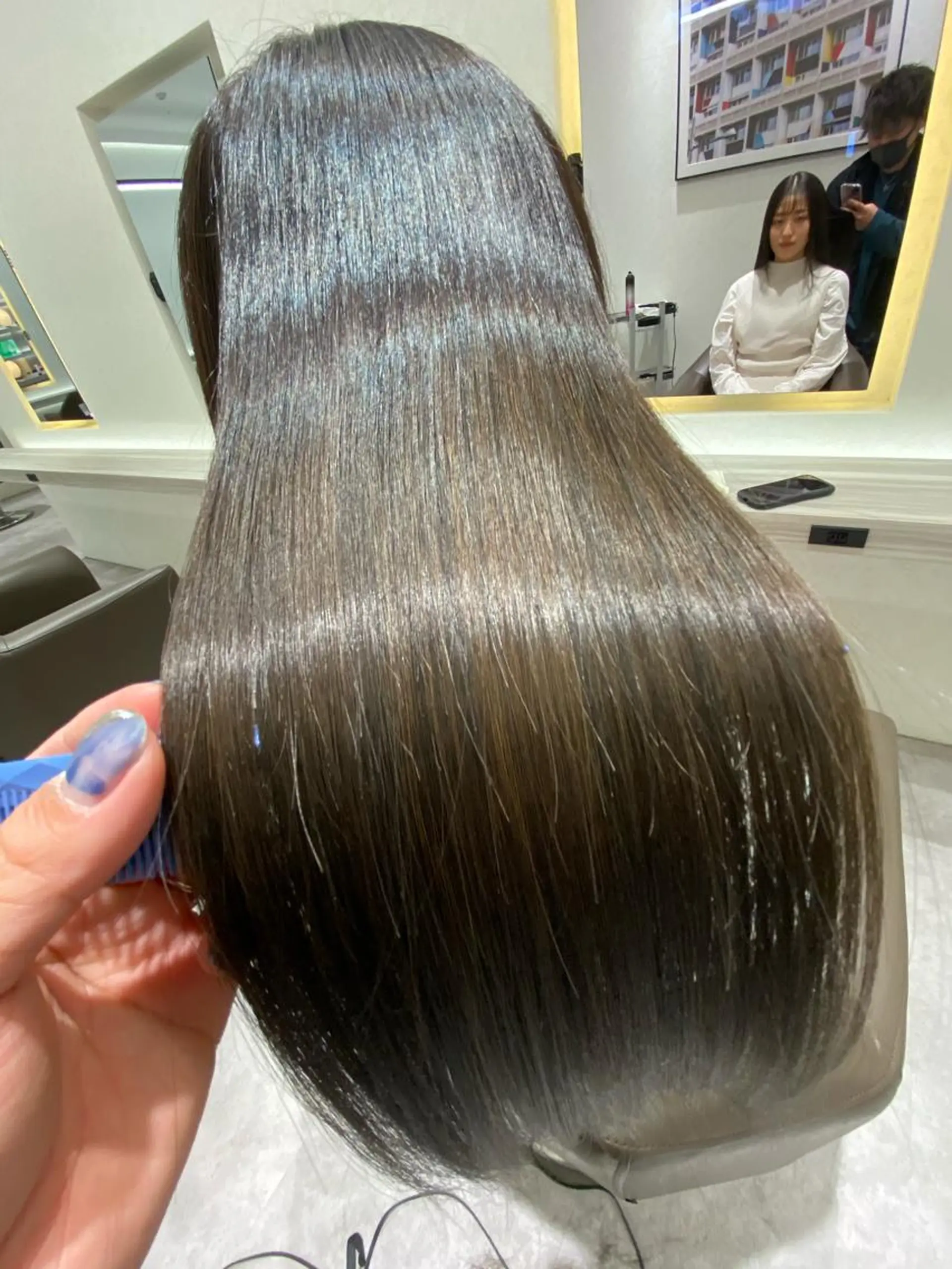 ロング ムトウセイマ/ 縮毛矯正/ブリーチのヘアスタイル