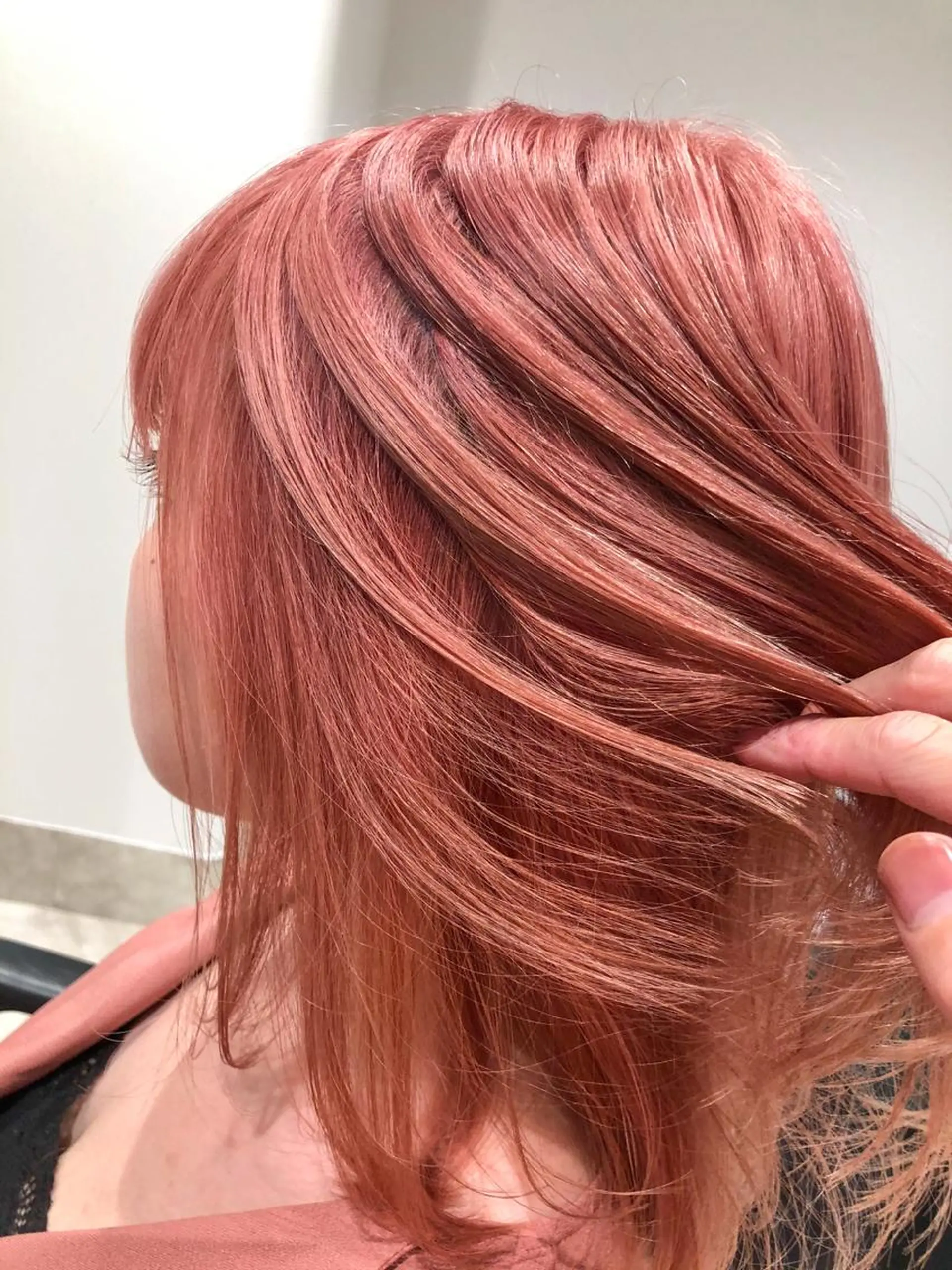 ミディアム カラー ピンクカラー カット ヘアカラー トリートメント ヘアセット センスをお届けします 大谷将生infpのヘアスタイル