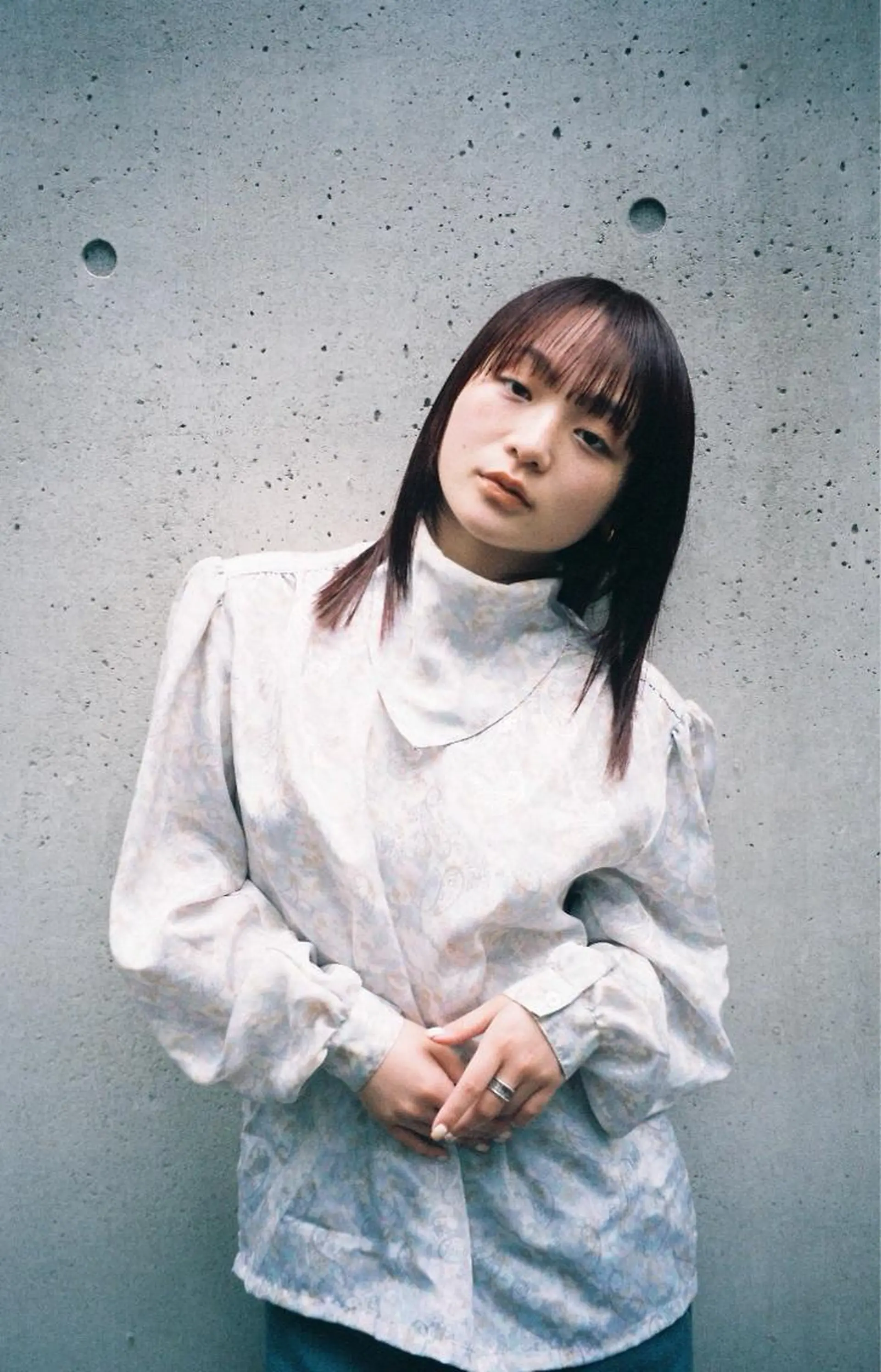 ミディアム ブリーチカラー🎀 韓国風/寺門美優のヘアスタイル