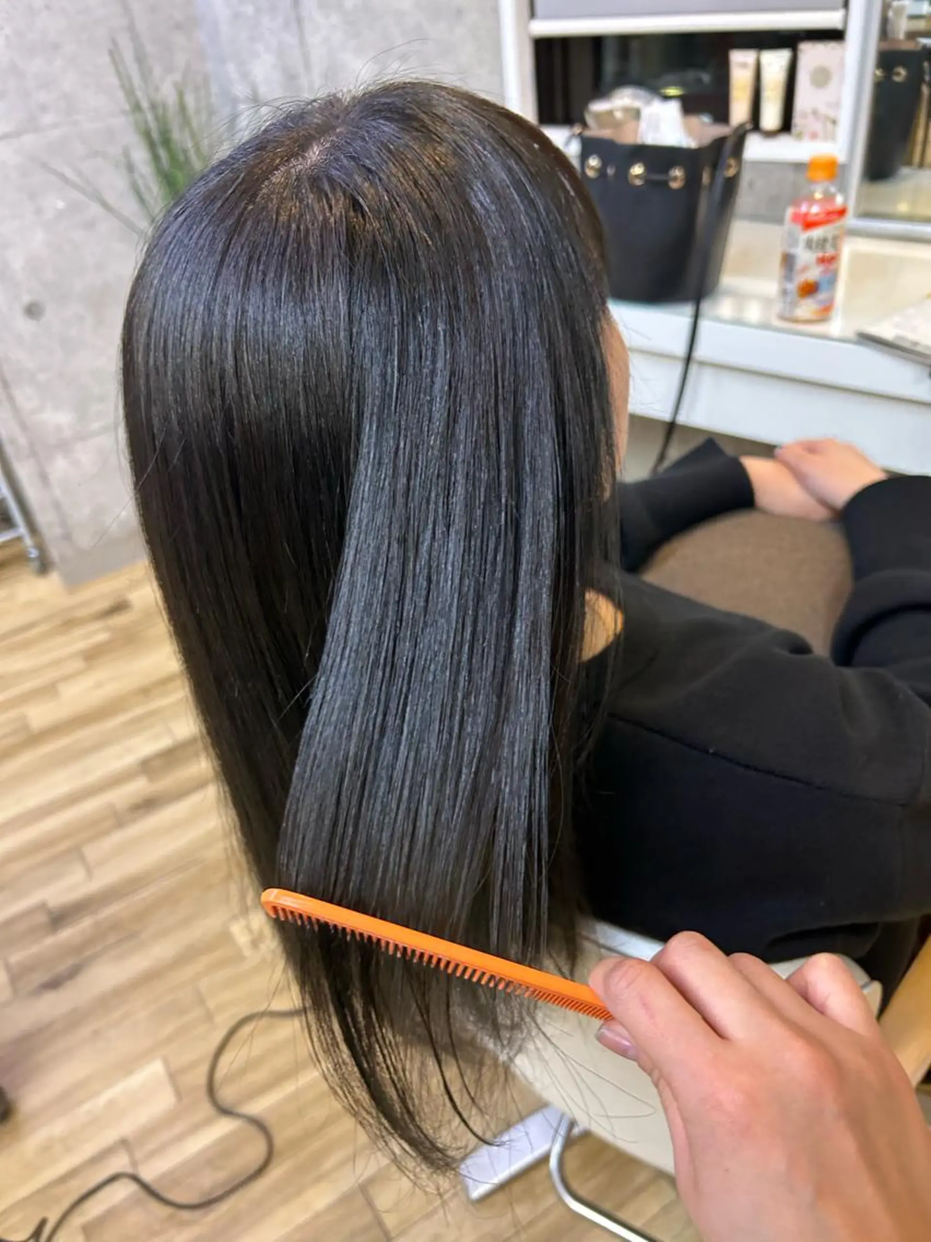 ロング カラー 黒髪 ブルーカラー ブルーブラック 透明感カラー cocoa船橋🦄 chinamiのヘアスタイル