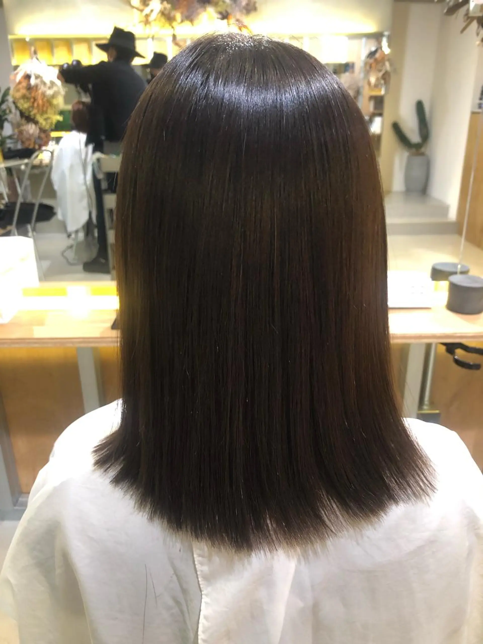 ミディアム 青木 ありさのヘアスタイル