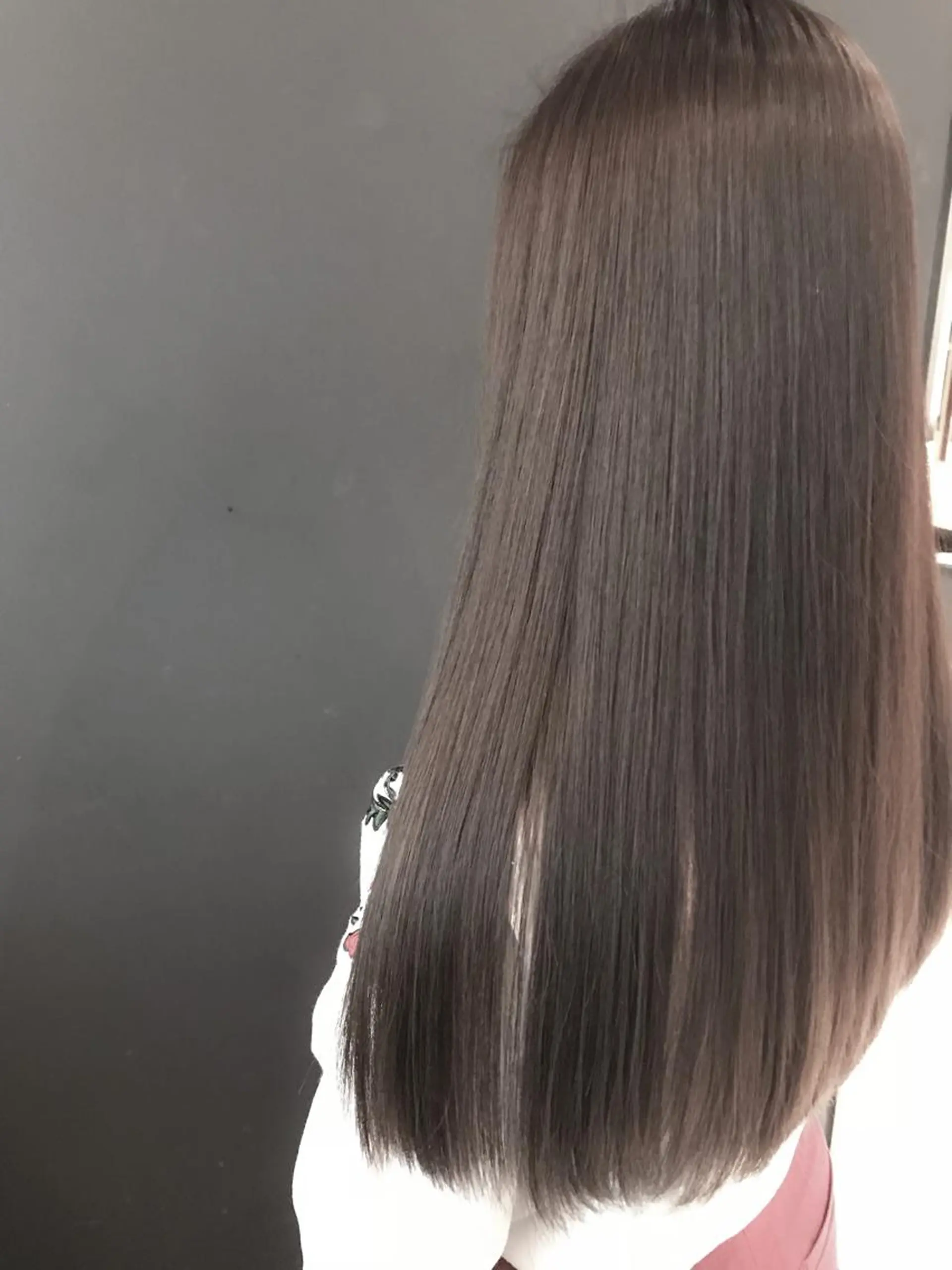 ロング カラー ブリーチ 透明感カラー トリートメント カット BOX mico.のヘアスタイル